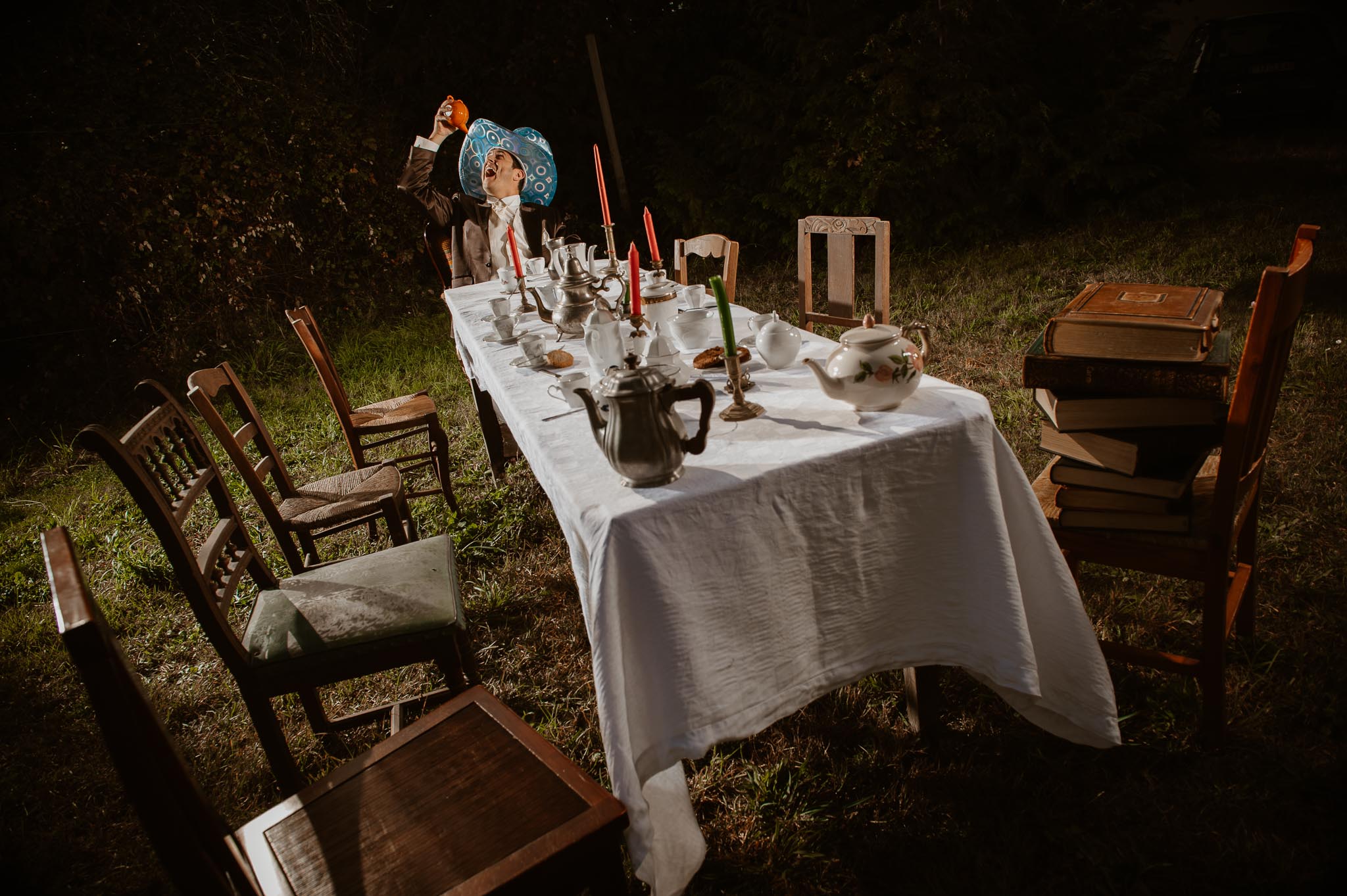 Séance couple après mariage fantastique & poétique inspirée de l’univers Disney près de Nantes par Geoffrey Arnoldy photographe