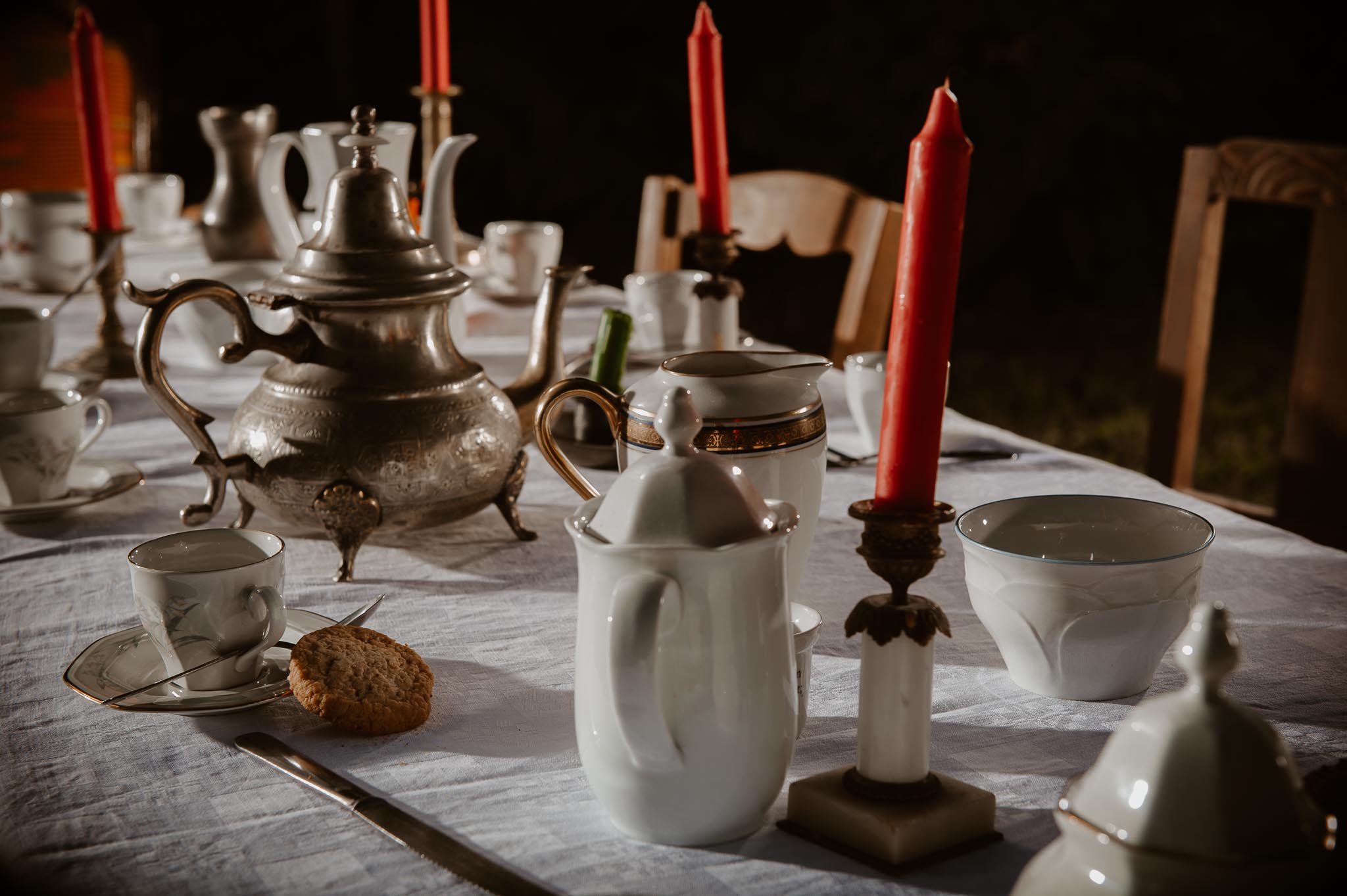 Séance couple après mariage fantastique & poétique inspirée de l’univers Disney près de Nantes par Geoffrey Arnoldy photographe