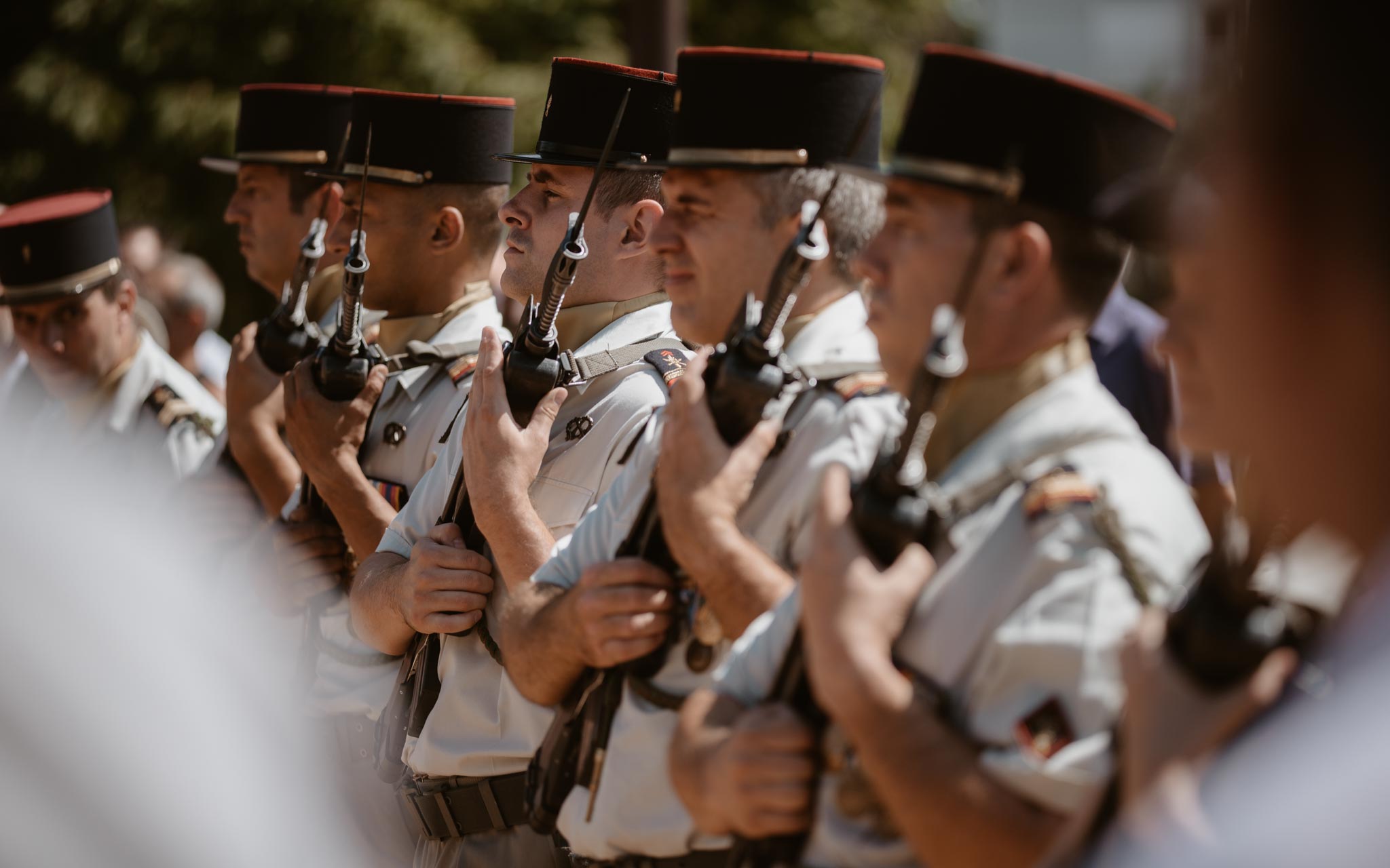 Reportage photo d’un événement familial pour la remise de la légion d’honneur de Yves en Auvergne par Geoffrey Arnoldy photographe