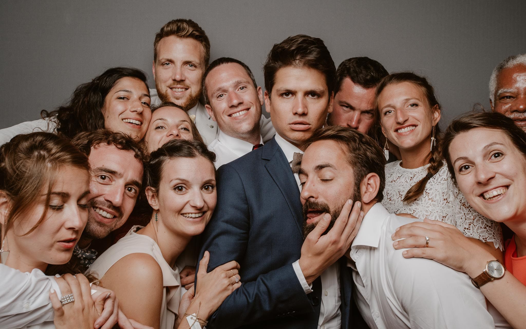 photographies d’un mariage chic multi-culturel au Manoir de Chivré, en Normandie