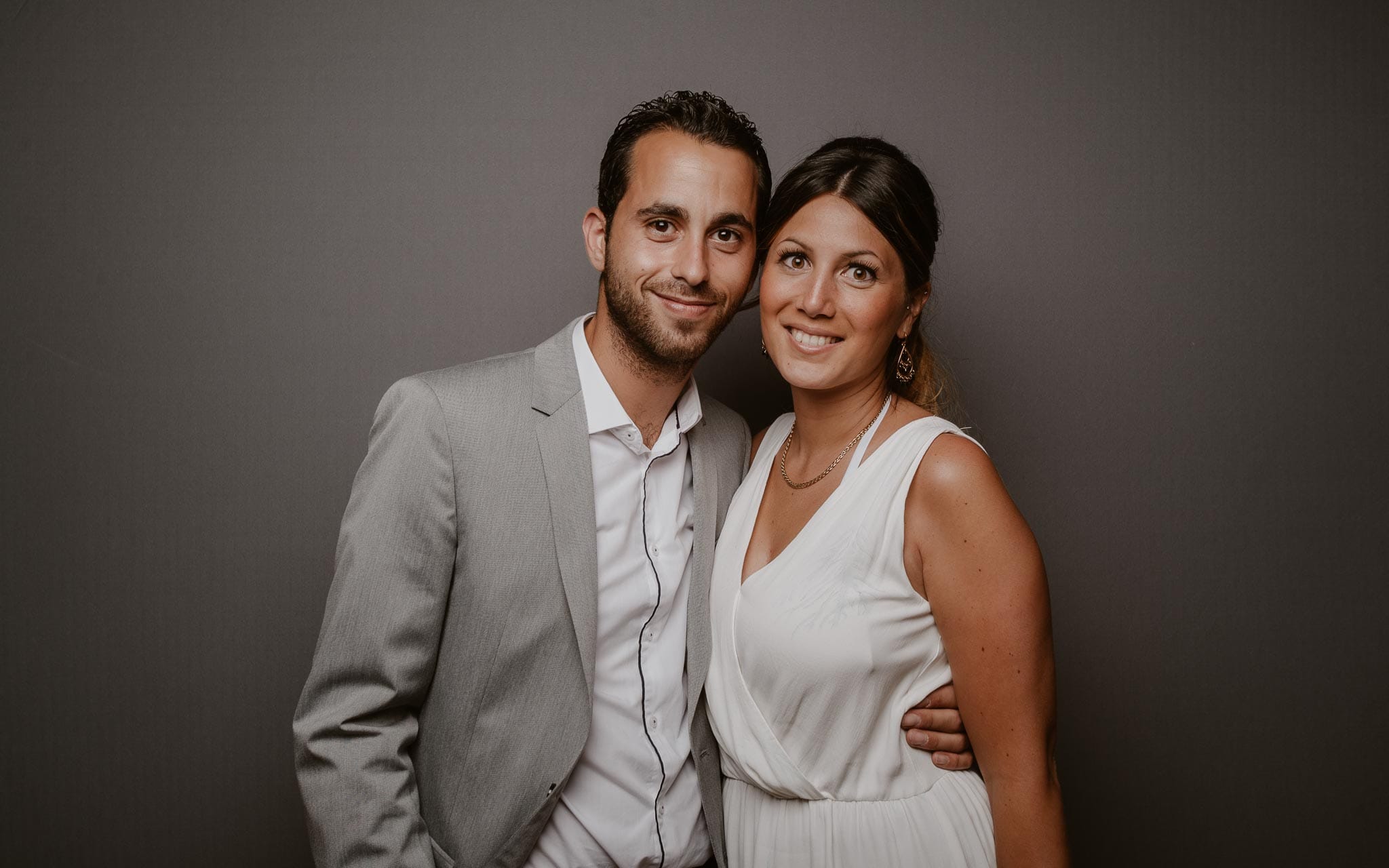 photographies d’un mariage chic multi-culturel au Manoir de Chivré, en Normandie