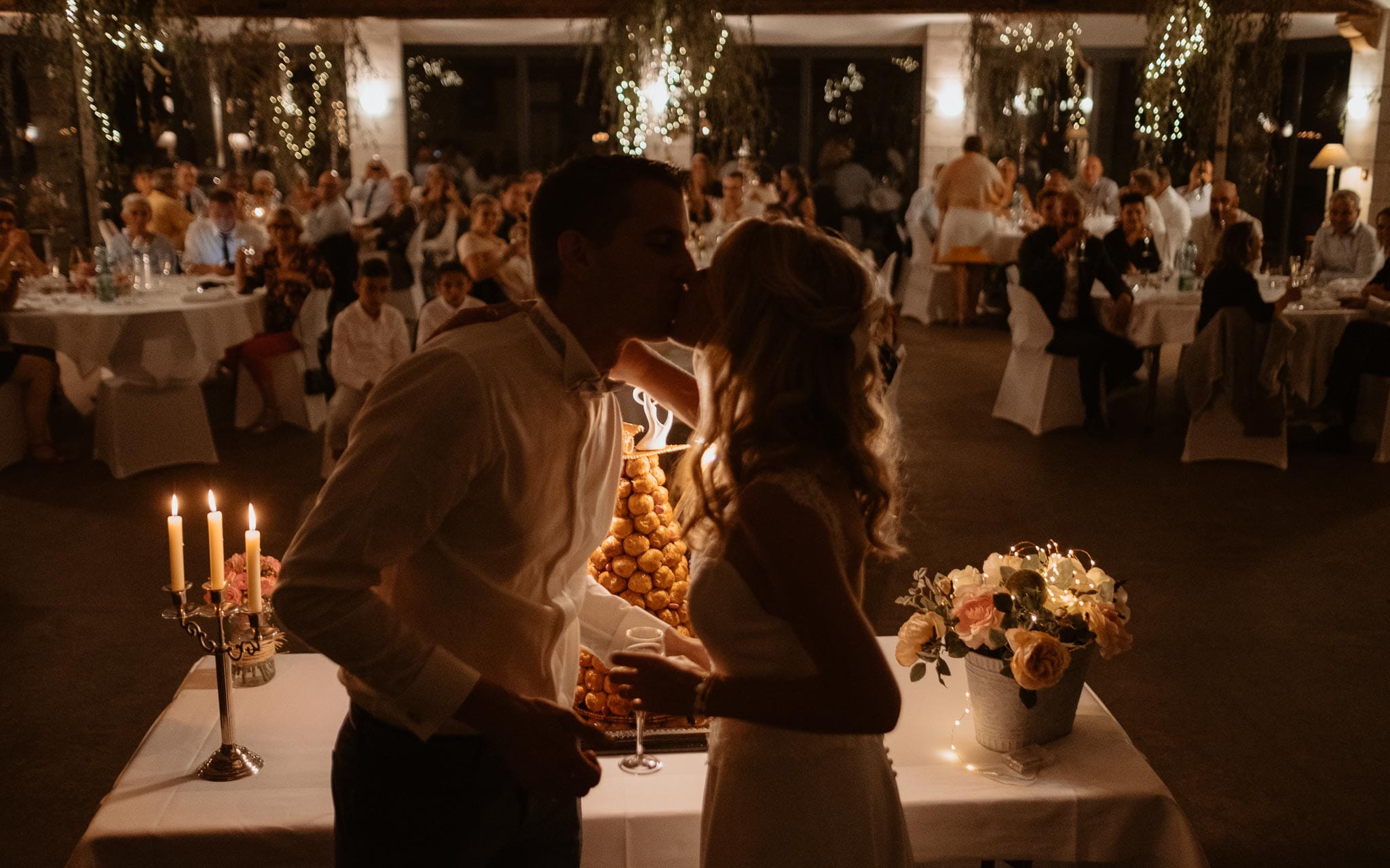 photographies d’une mariée chic et d’un gendarme à Angers et Durval