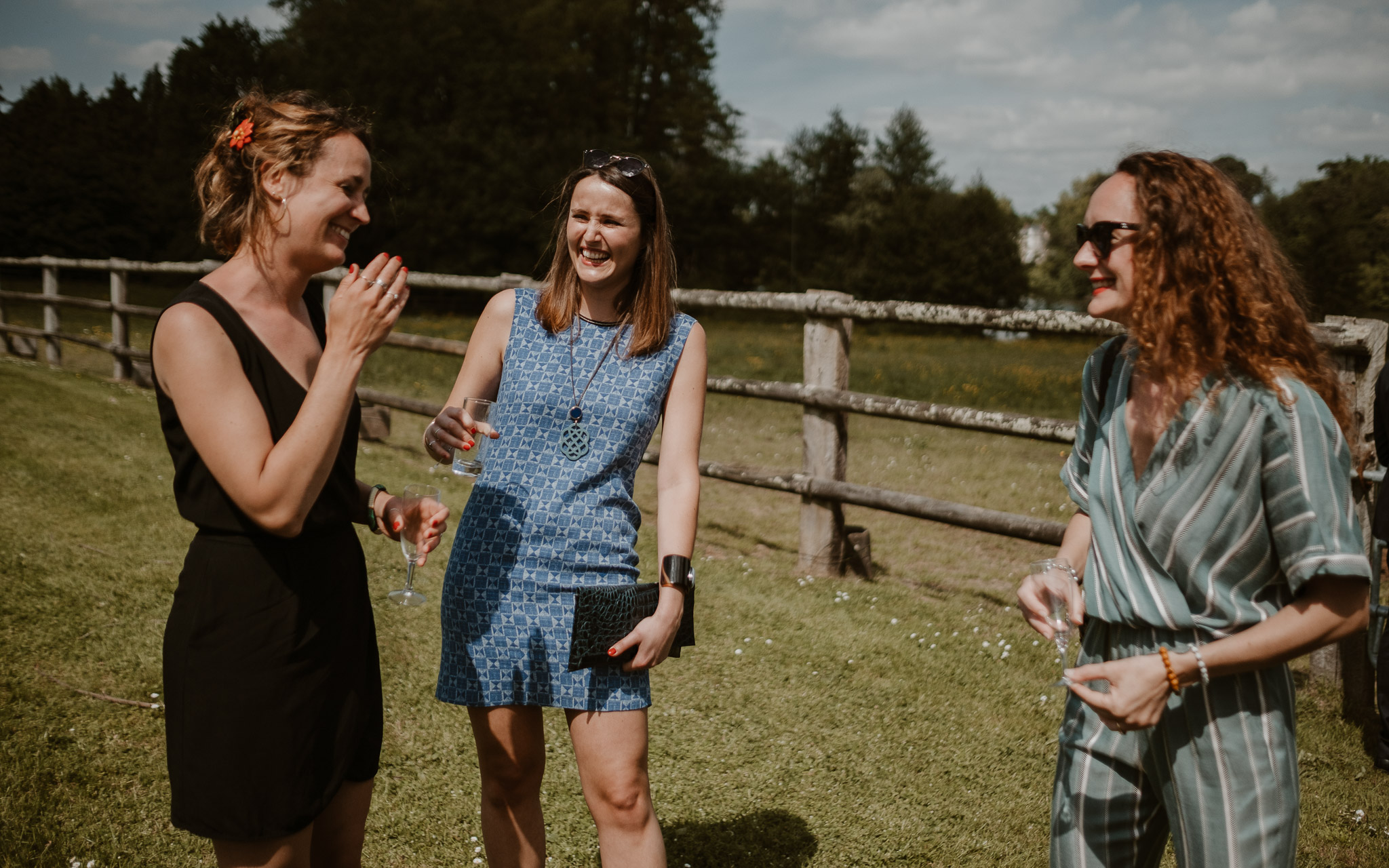 photographies d’un mariage hippie chic à la Chapelle sur Erdre, près de Nantes