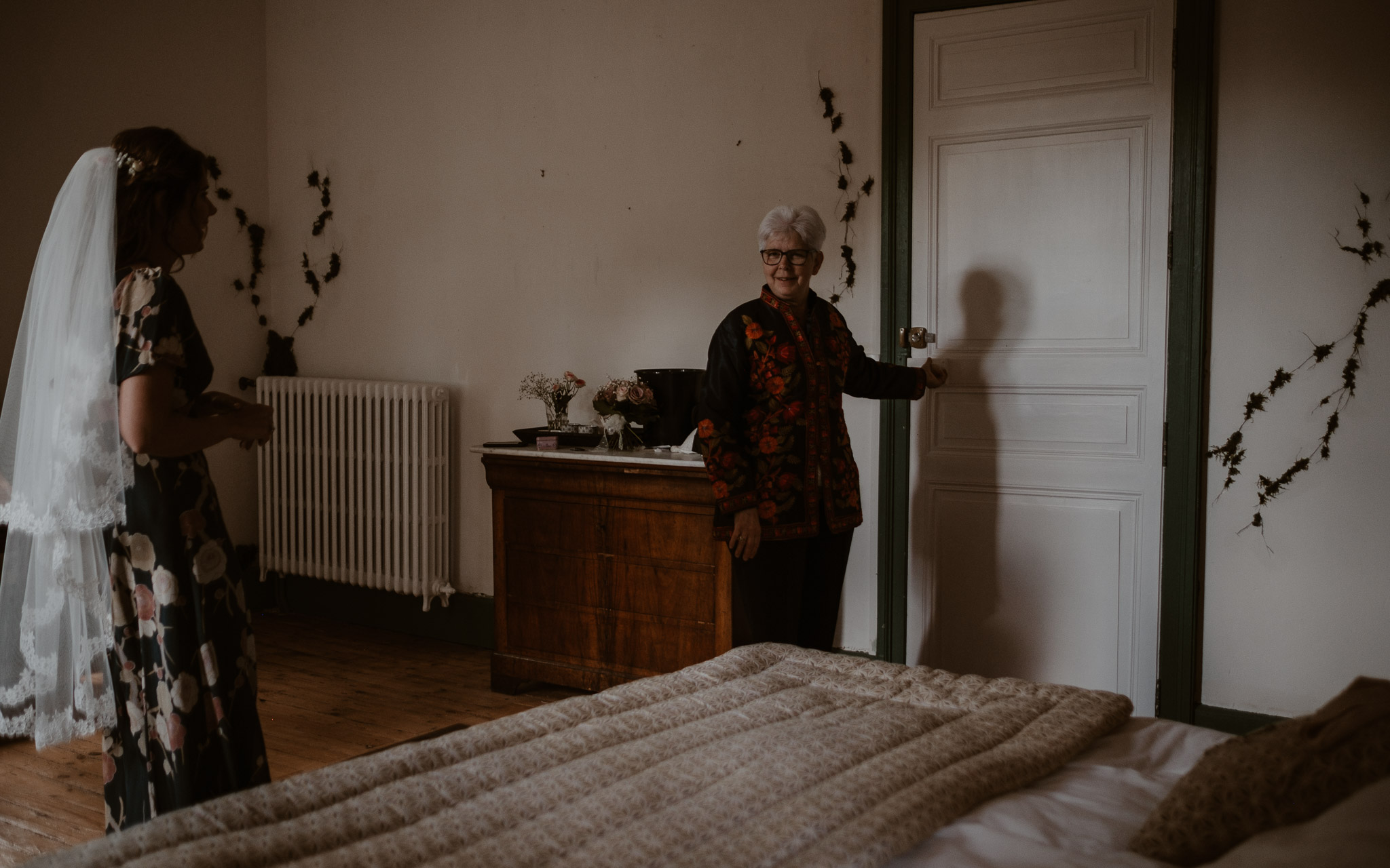 photographies d’un mariage moody en pays de la loire entre nantes et angers