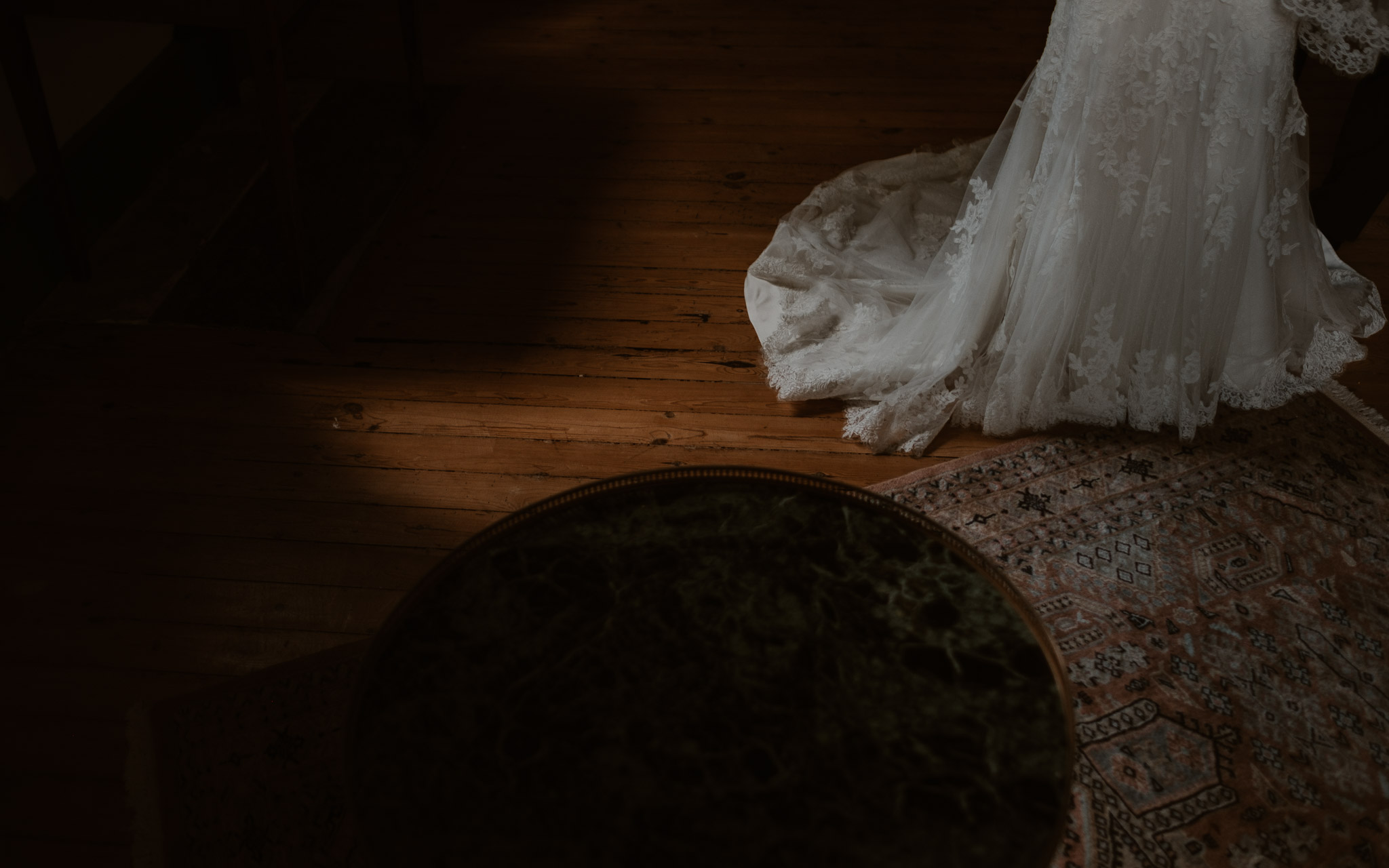 photographies d’un mariage moody en pays de la loire entre nantes et angers