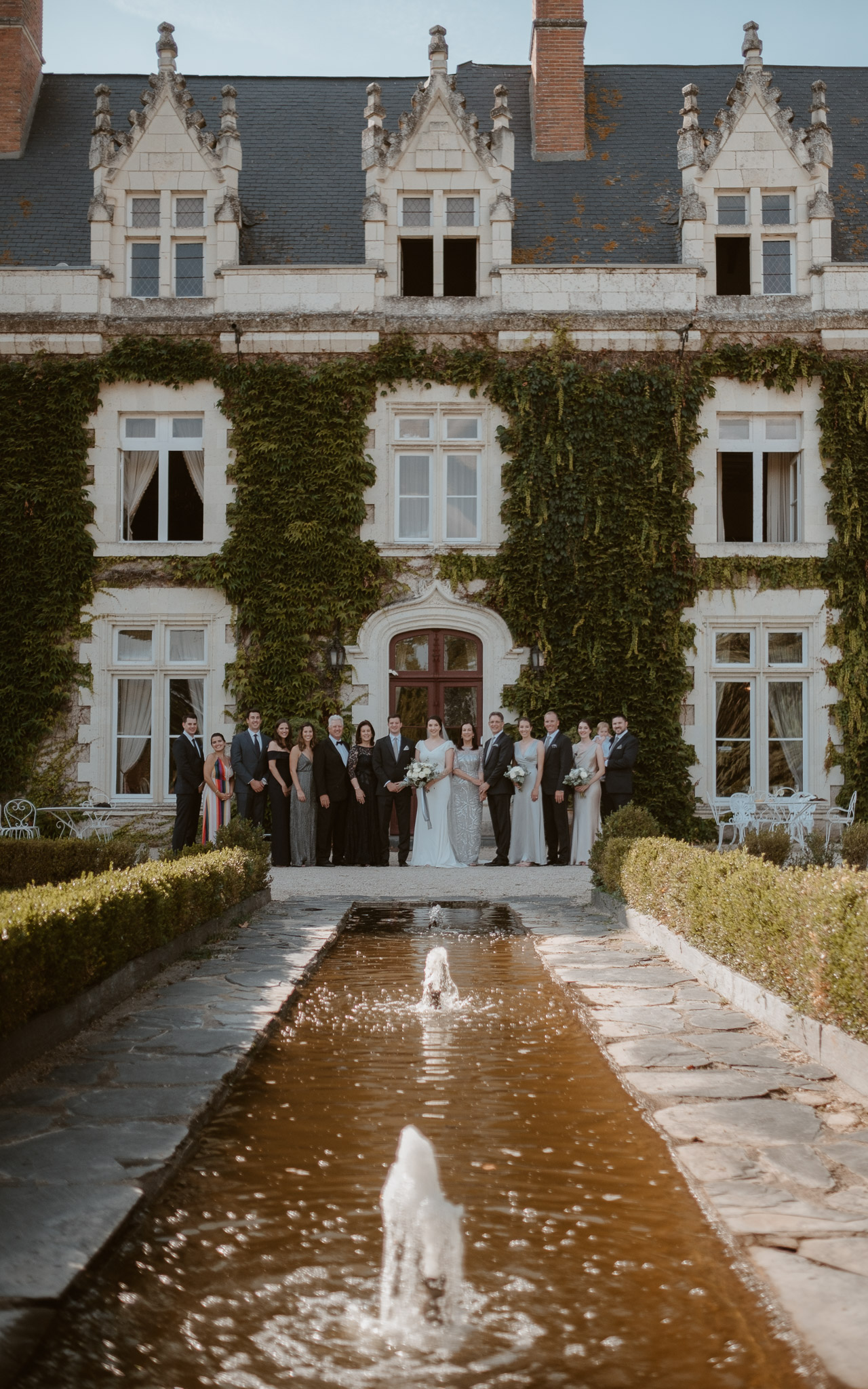 photographies d’un mariage américain au Château de l’Epinay à Saint Georges-sur-Loire