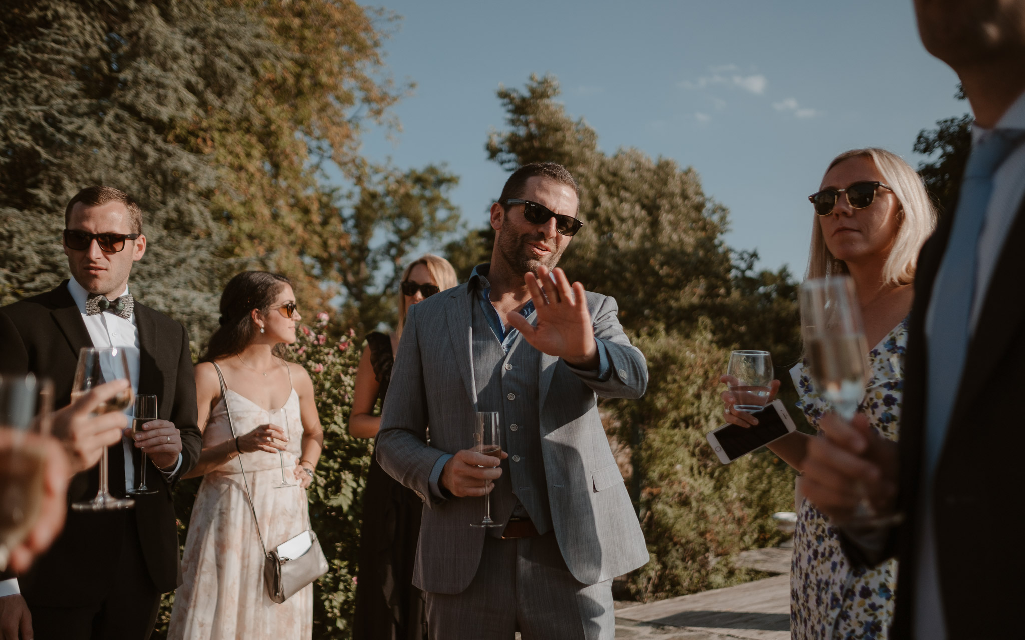 photographies d’un mariage américain au Château de l’Epinay à Saint Georges-sur-Loire