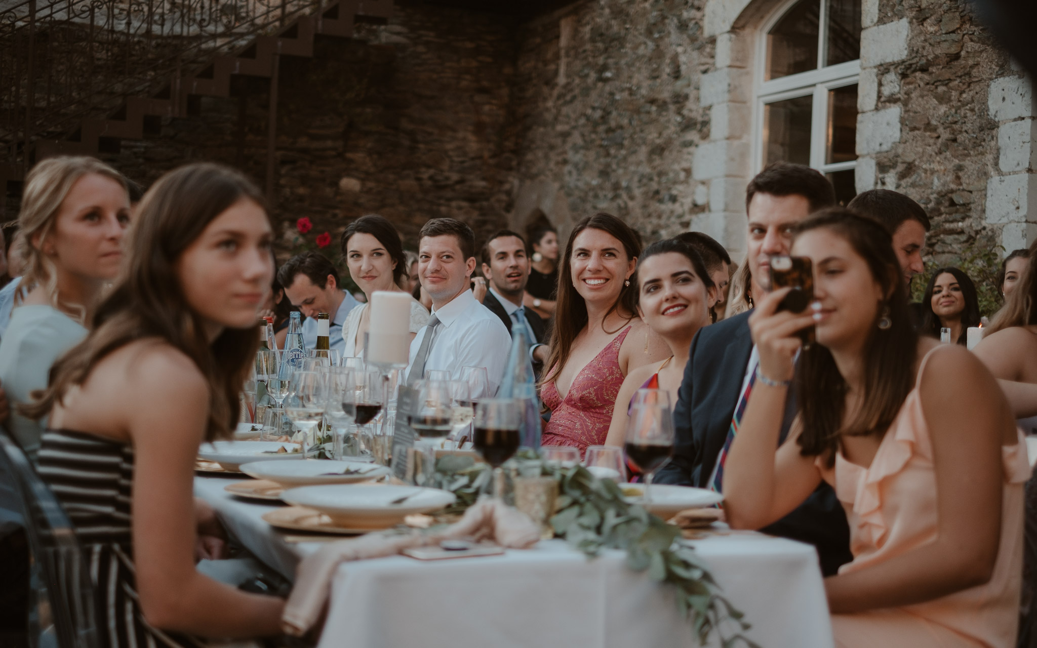 photographies d’un mariage américain au Château de l’Epinay à Saint Georges-sur-Loire