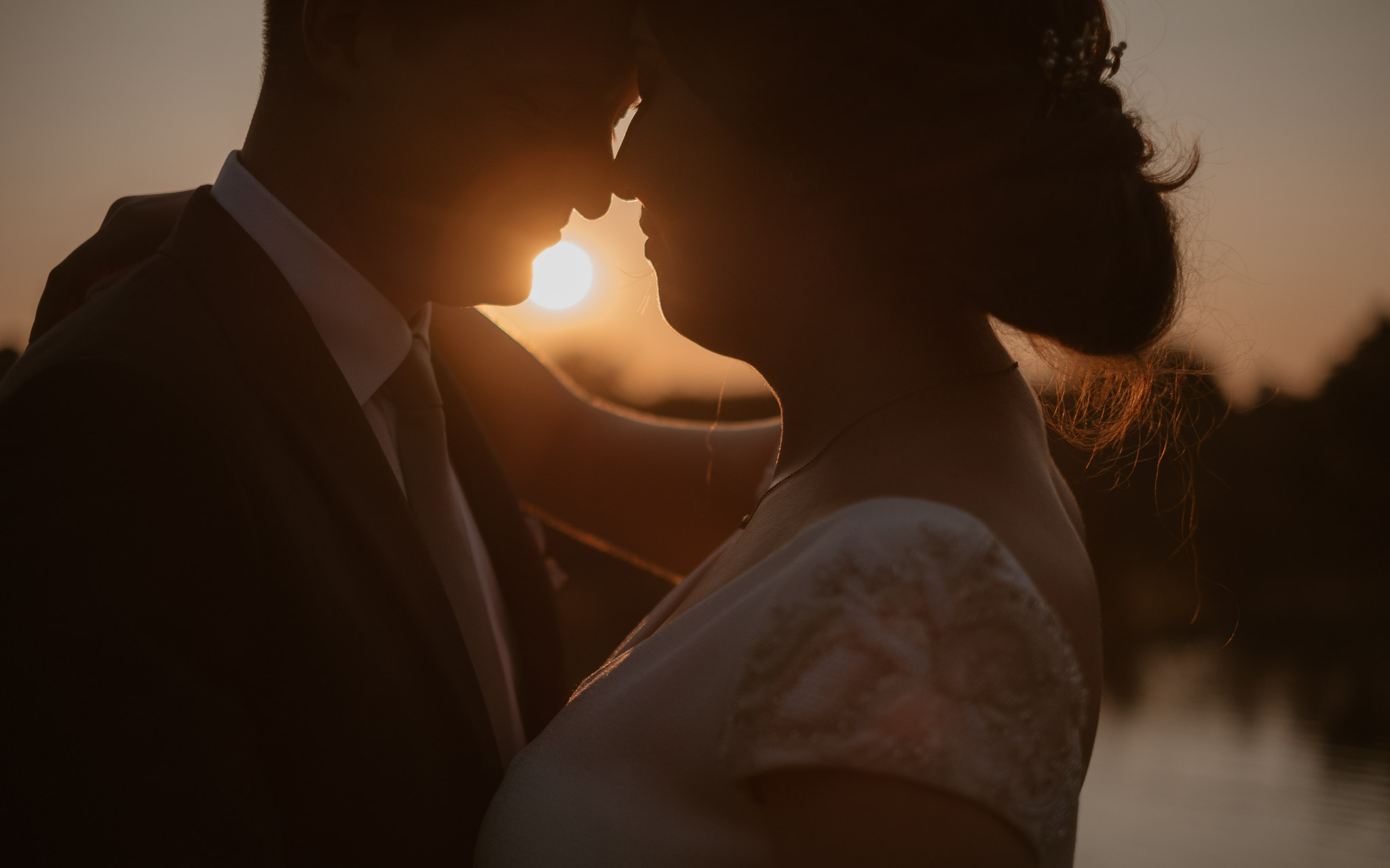 photographies d’un mariage américain au Château de l’Epinay à Saint Georges-sur-Loire