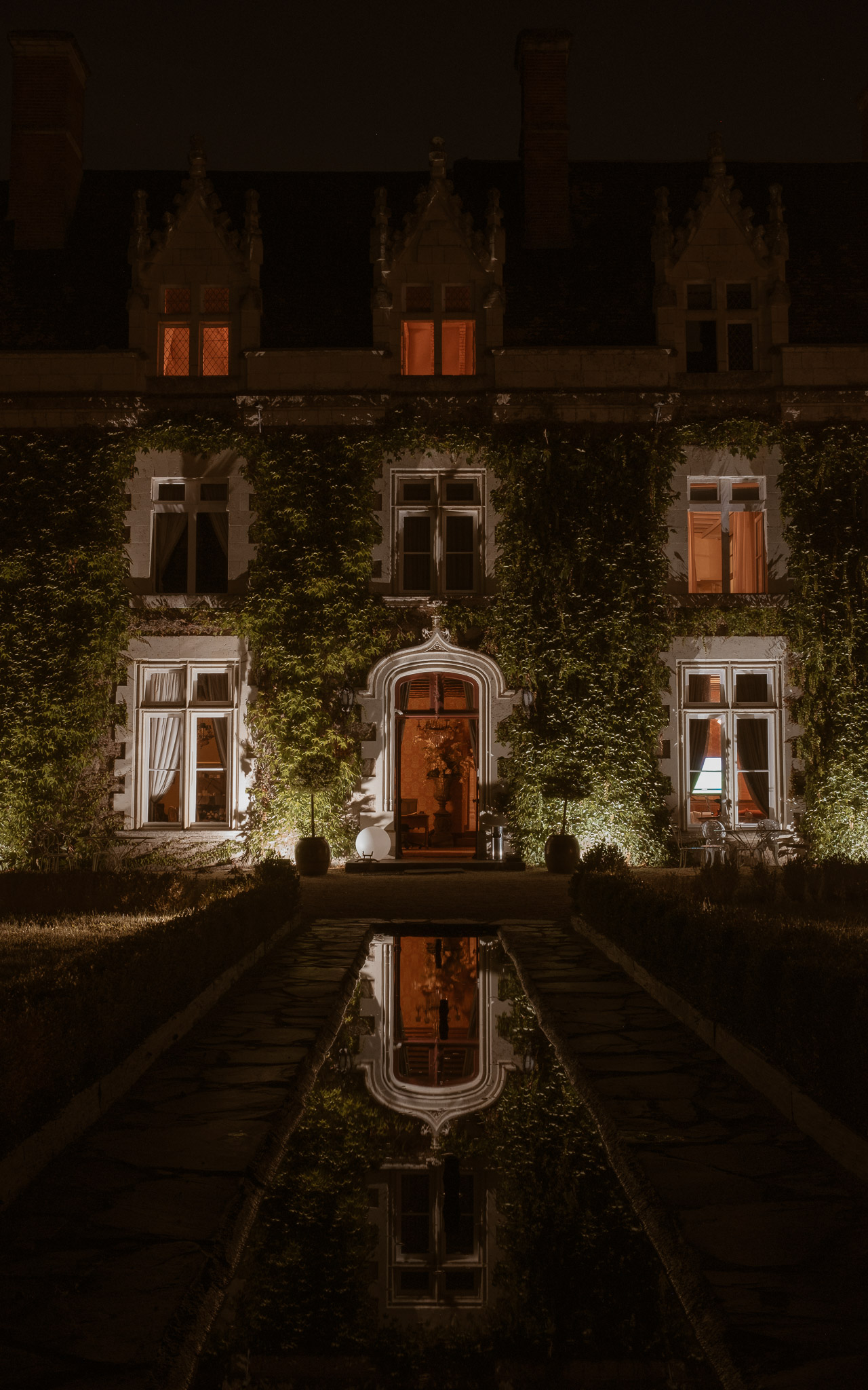 photographies d’un mariage américain au Château de l’Epinay à Saint Georges-sur-Loire