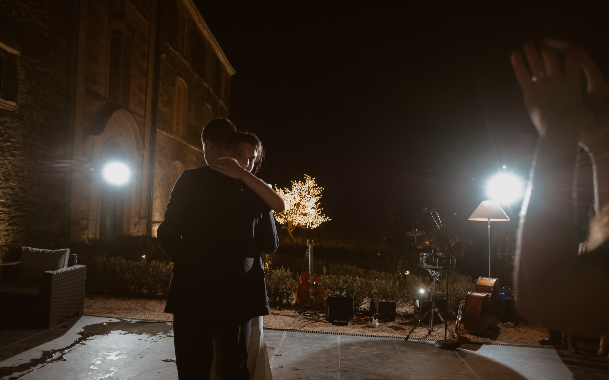 photographies d’un mariage américain au Château de l’Epinay à Saint Georges-sur-Loire