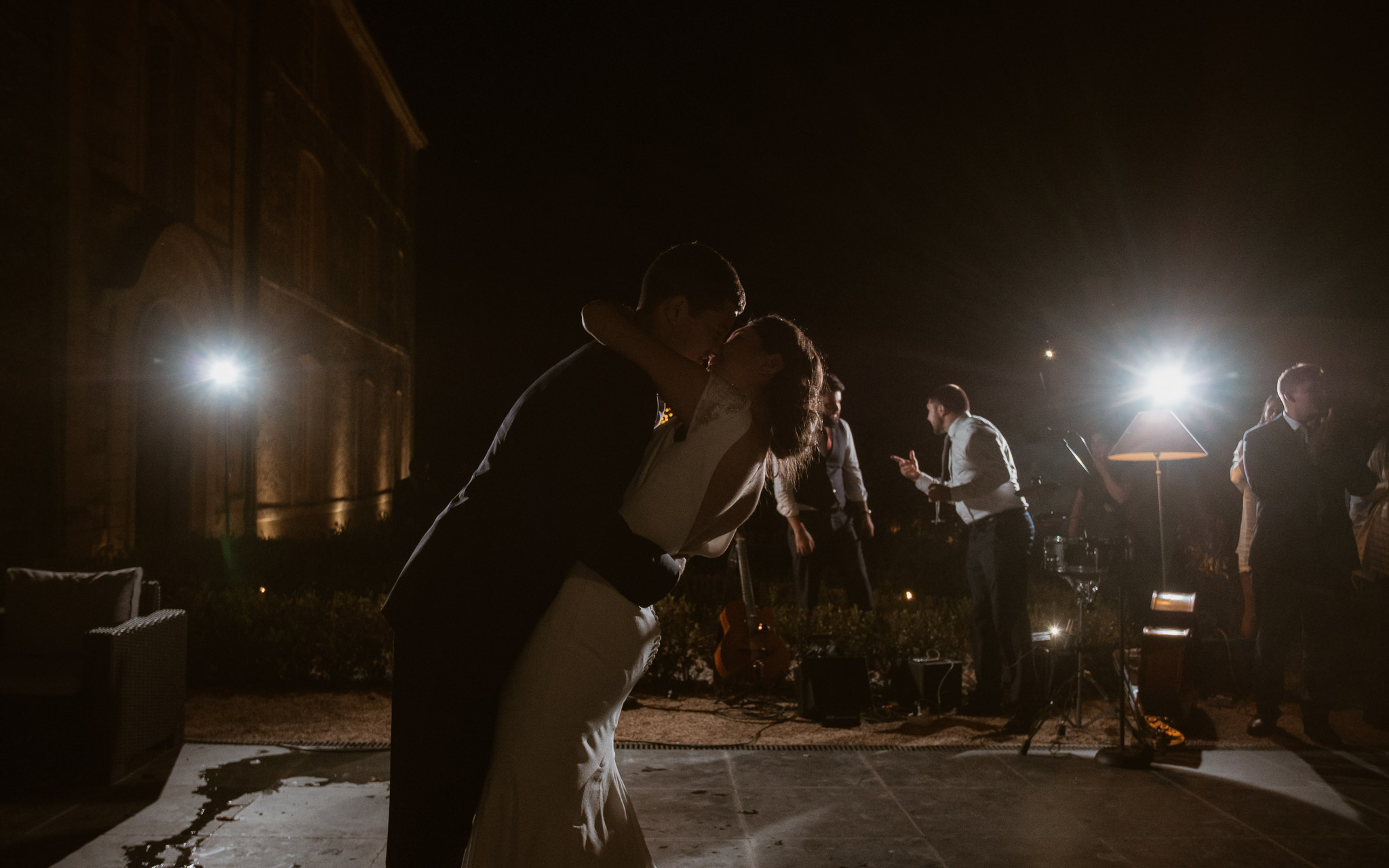 photographies d’un mariage américain au Château de l’Epinay à Saint Georges-sur-Loire