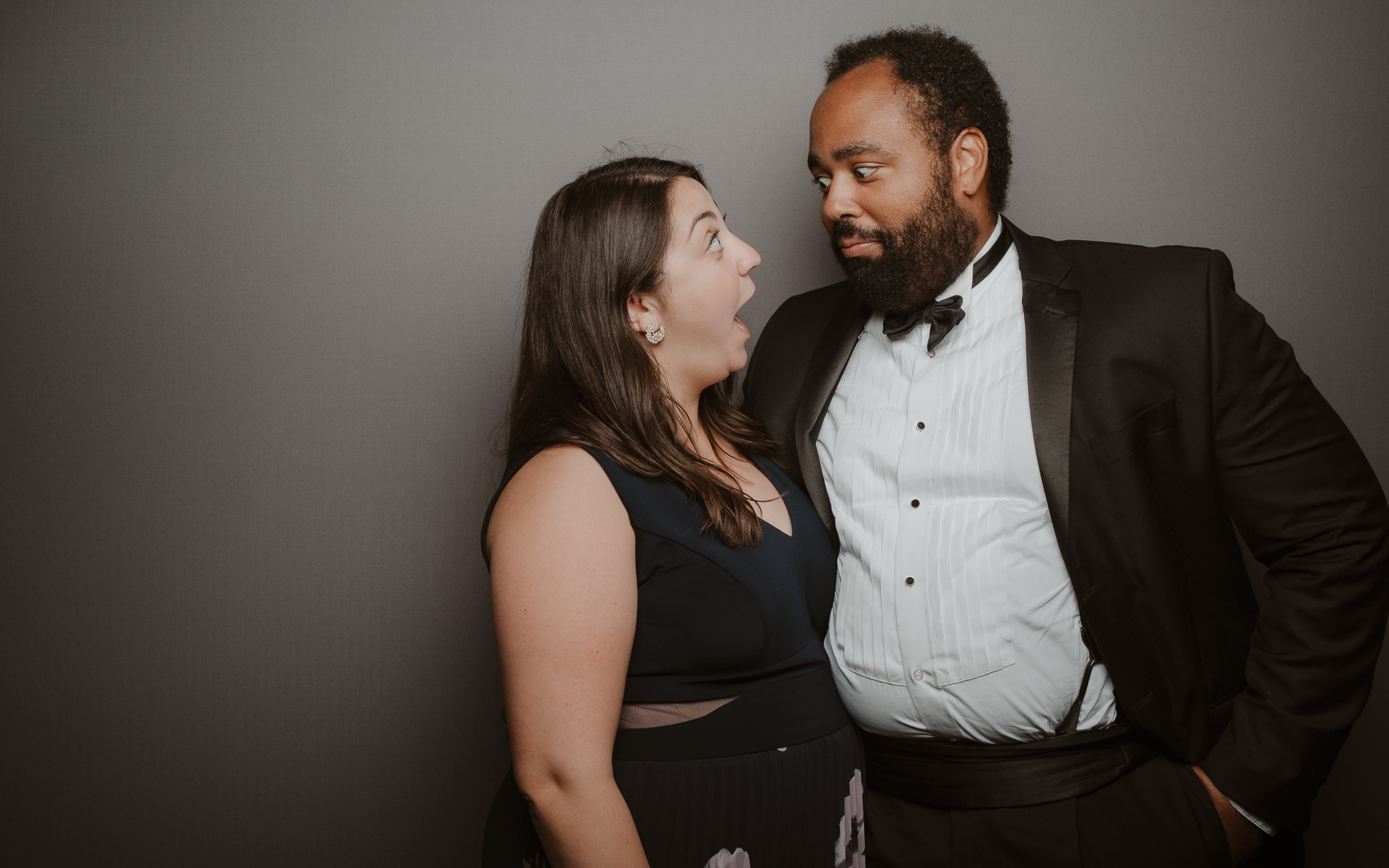 photographies d’un mariage américain au Château de l’Epinay à Saint Georges-sur-Loire