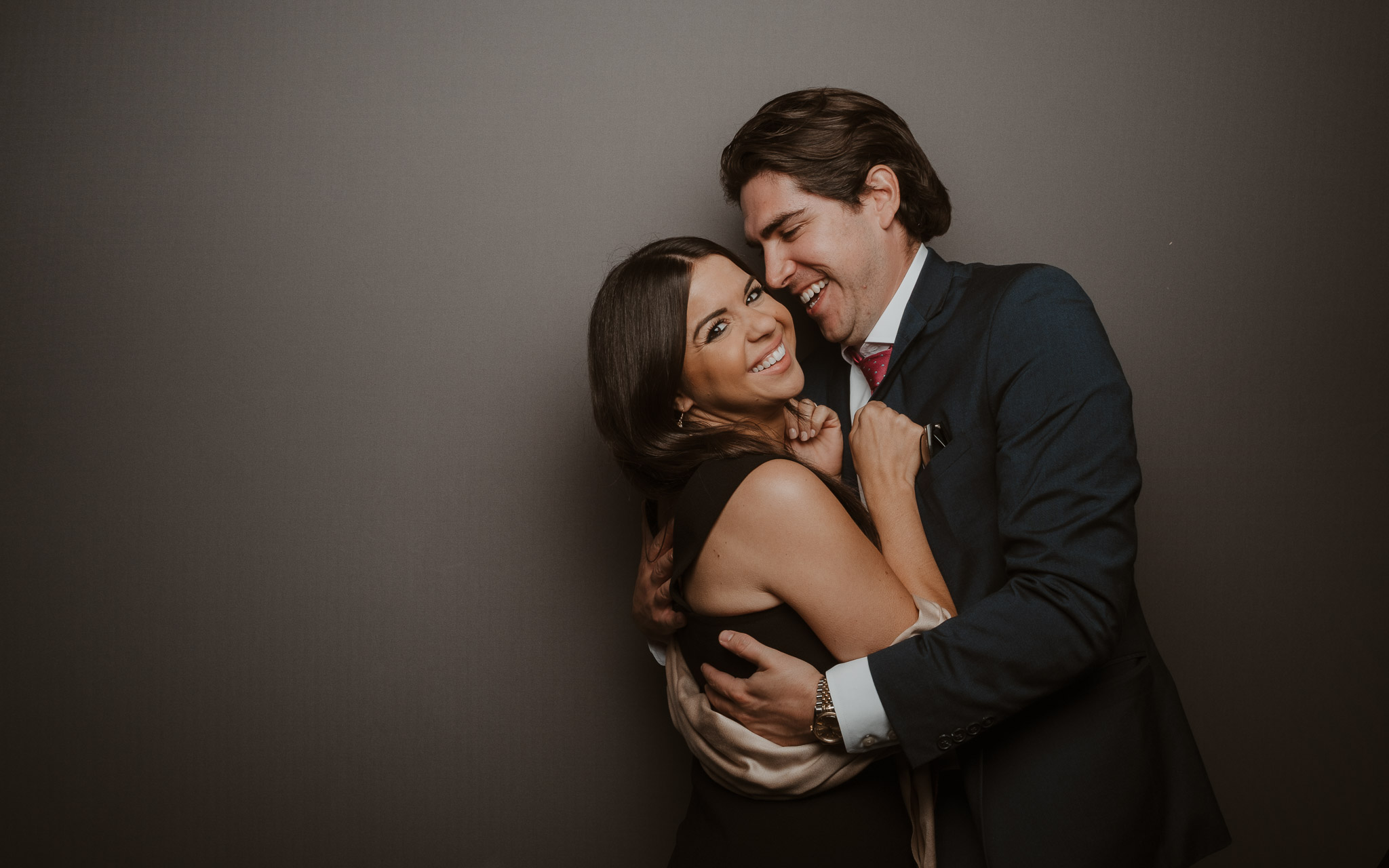 photographies d’un mariage américain au Château de l’Epinay à Saint Georges-sur-Loire