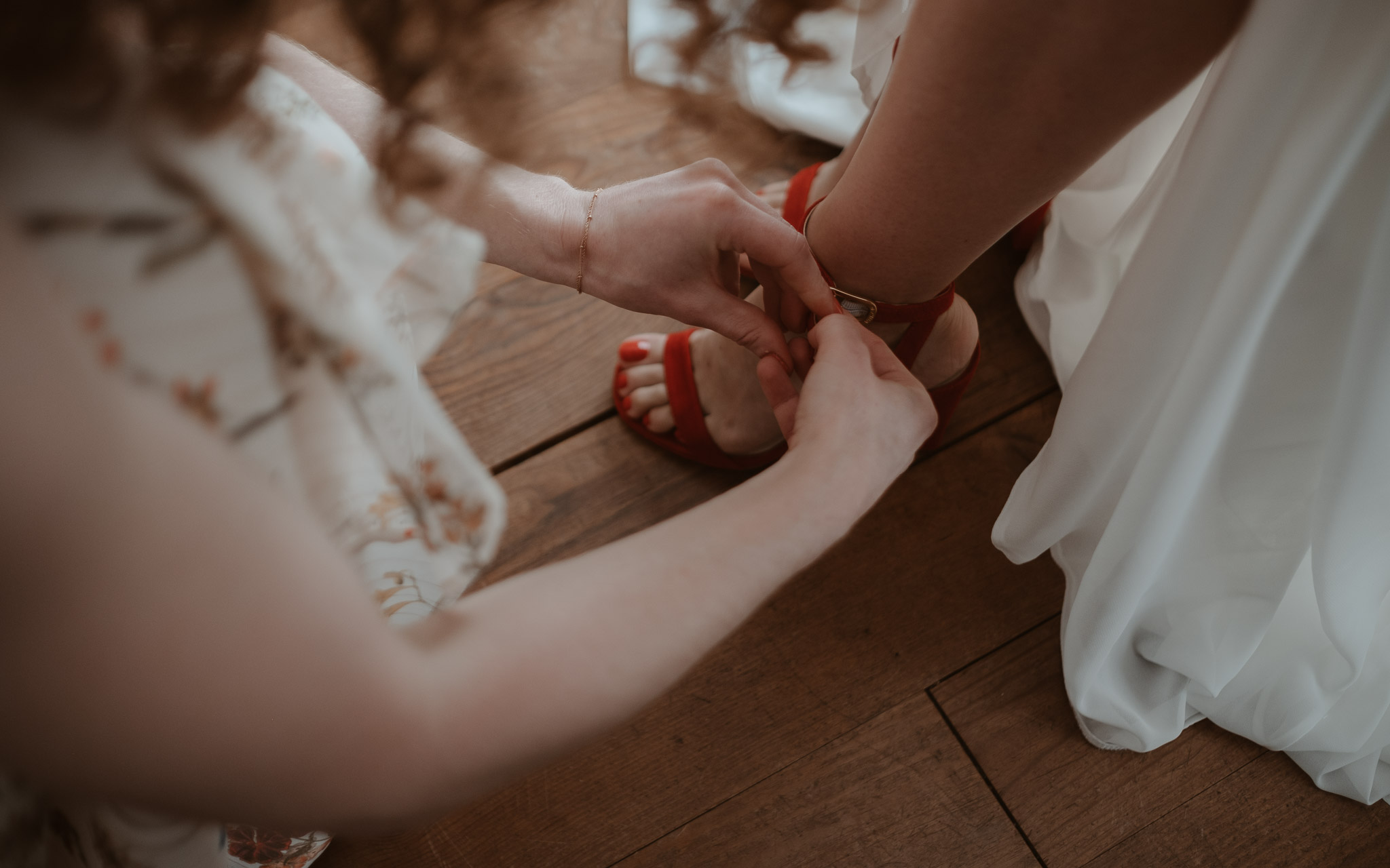 photographies d’un mariage multi-culturel à Freigné, entre Nantes, Angers et Ancenis.