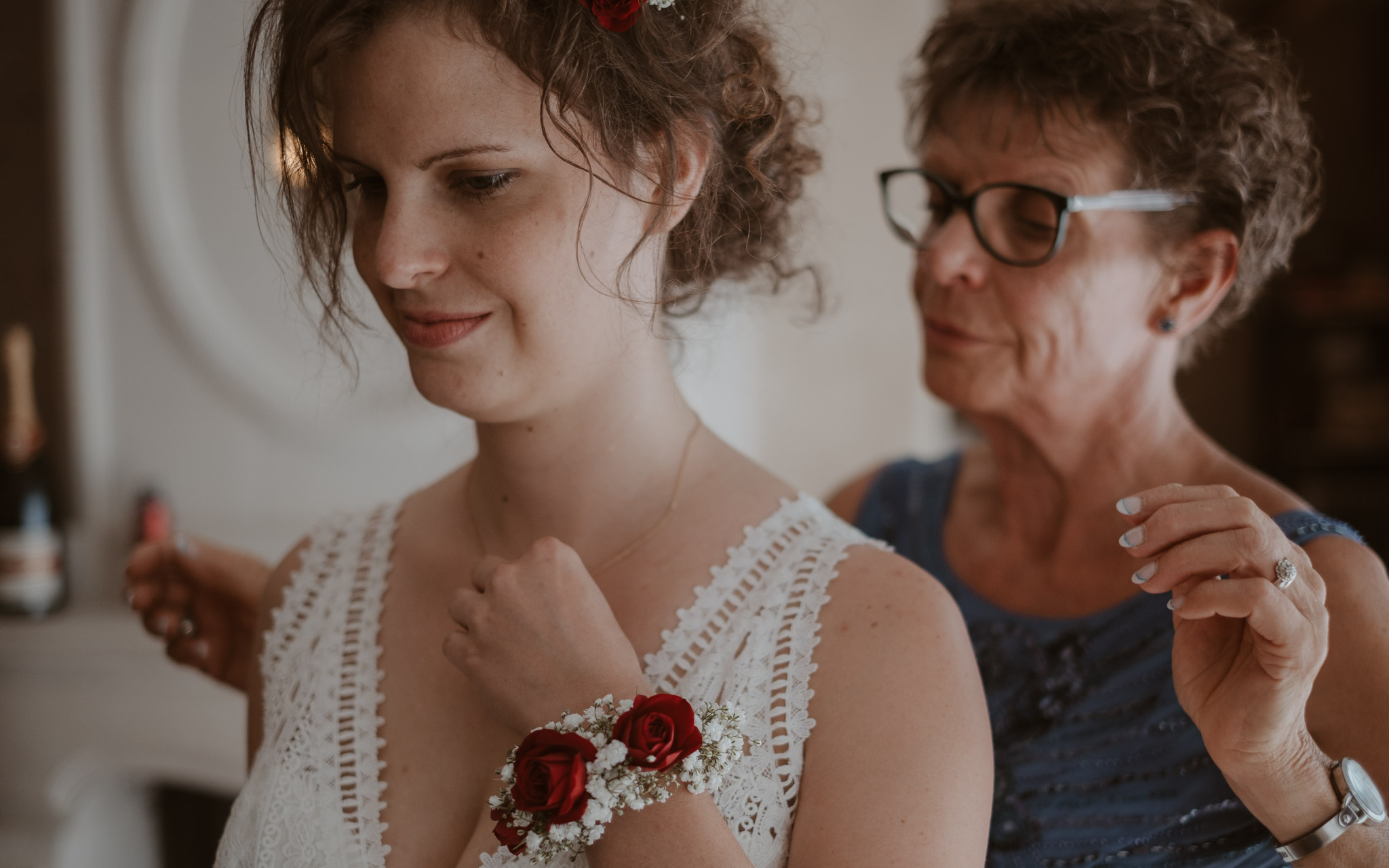 photographies d’un mariage multi-culturel à Freigné, entre Nantes, Angers et Ancenis.