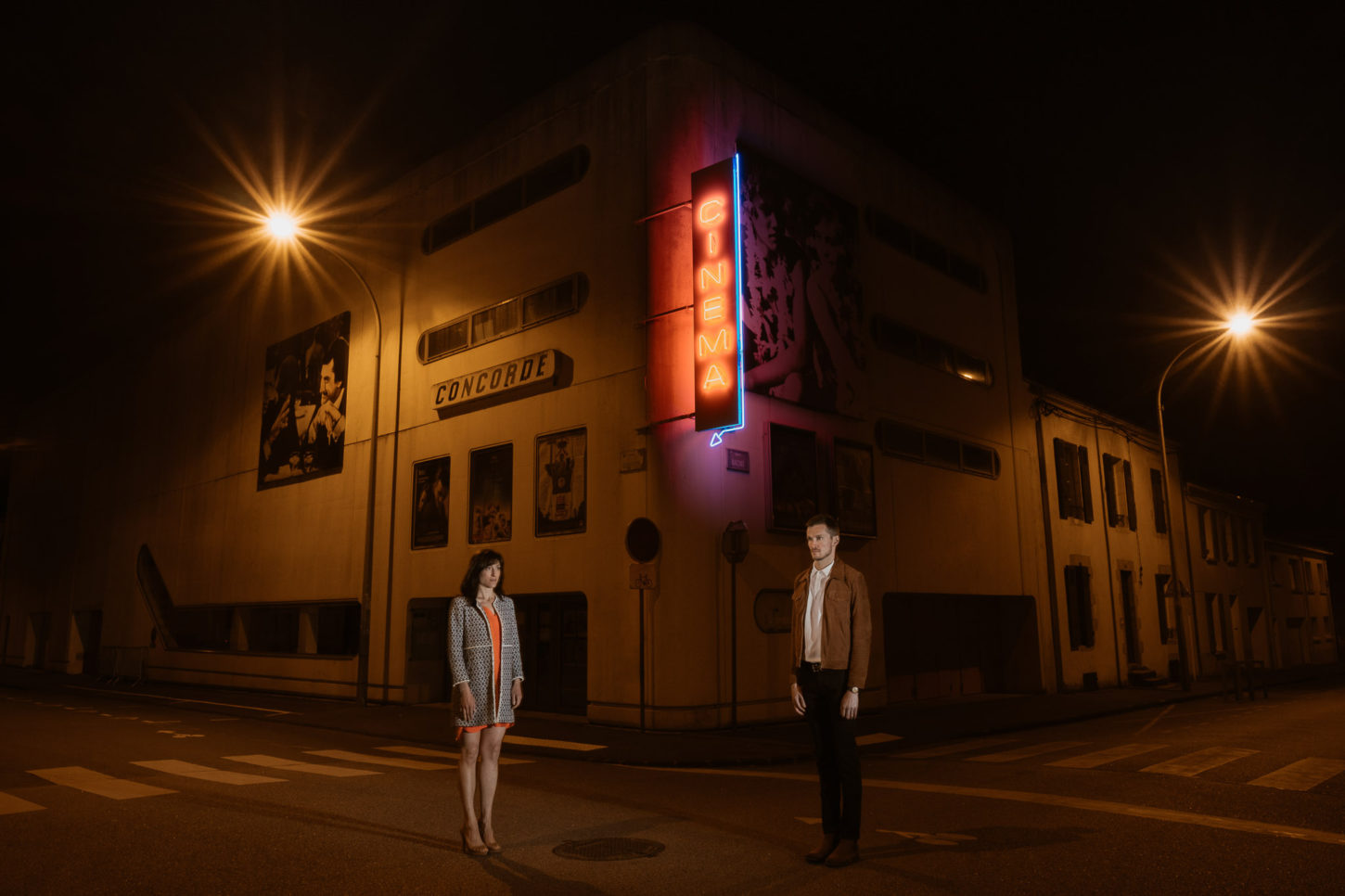 photo d’une séance de couple day-after originale & créative inspirée des univers du cinéma et de la mode par Geoffrey Arnoldy photographe