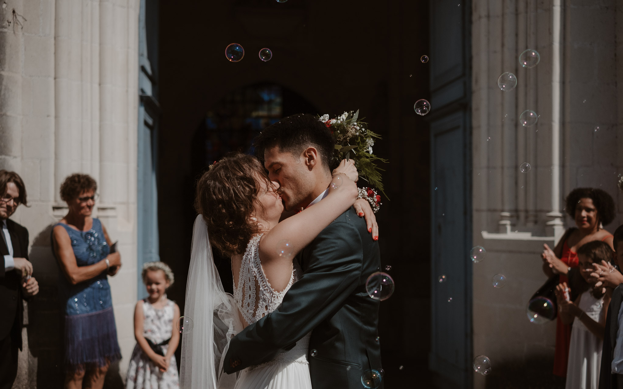 photographies d’un mariage multi-culturel à Freigné, entre Nantes, Angers et Ancenis.