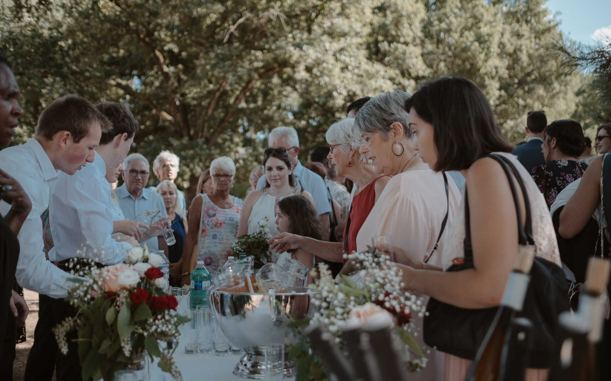 photographies d’un mariage multi-culturel à Freigné, entre Nantes, Angers et Ancenis.