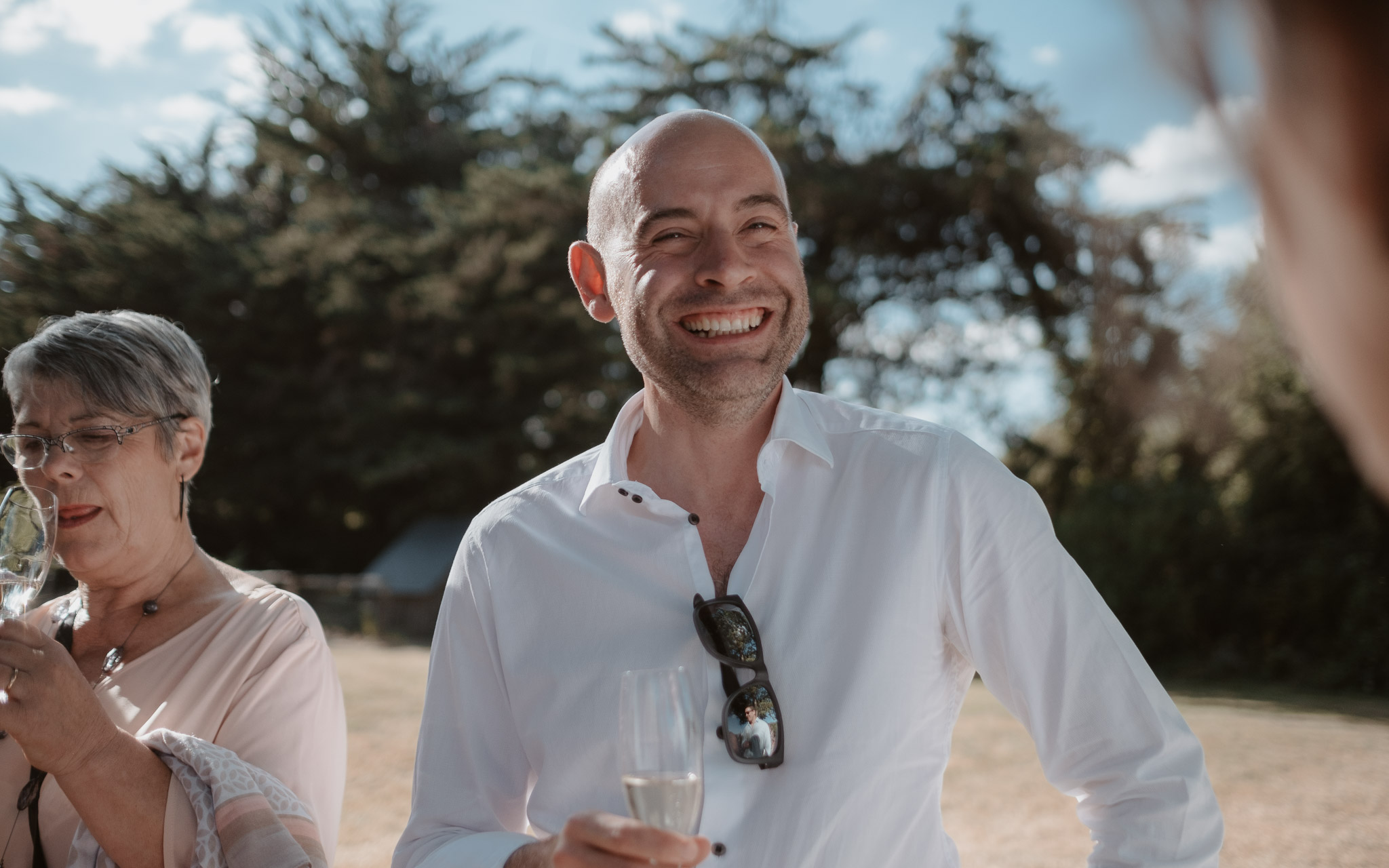 photographies d’un mariage multi-culturel à Freigné, entre Nantes, Angers et Ancenis.