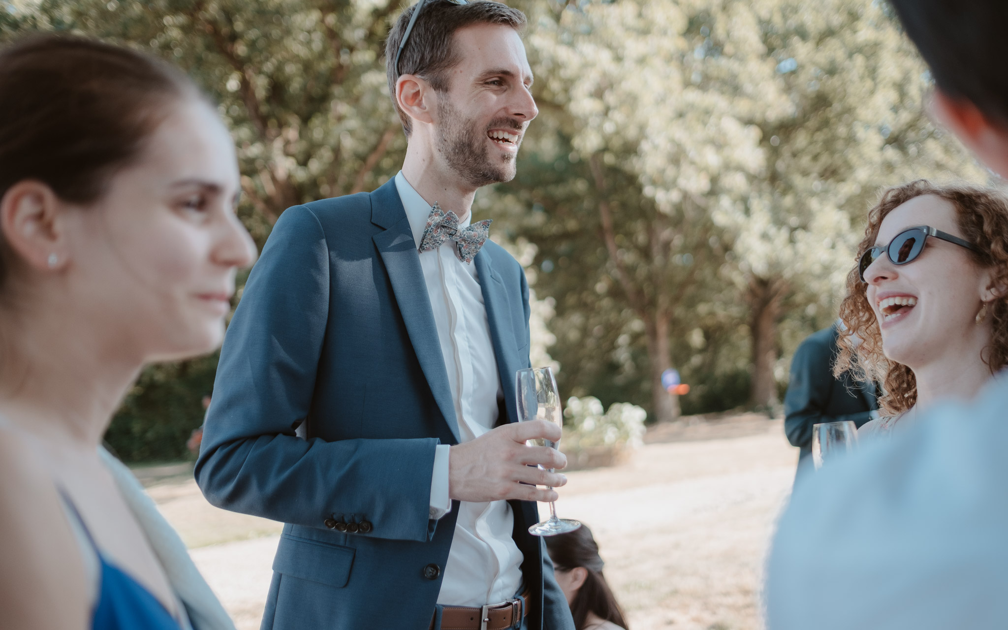 photographies d’un mariage multi-culturel à Freigné, entre Nantes, Angers et Ancenis.