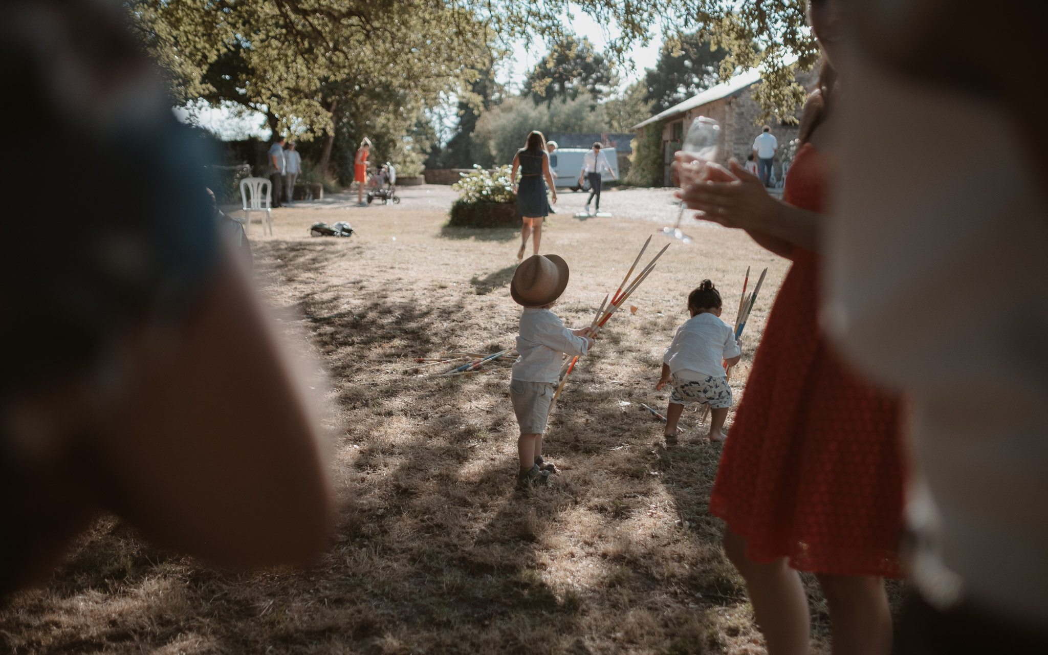 photographies d’un mariage multi-culturel à Freigné, entre Nantes, Angers et Ancenis.