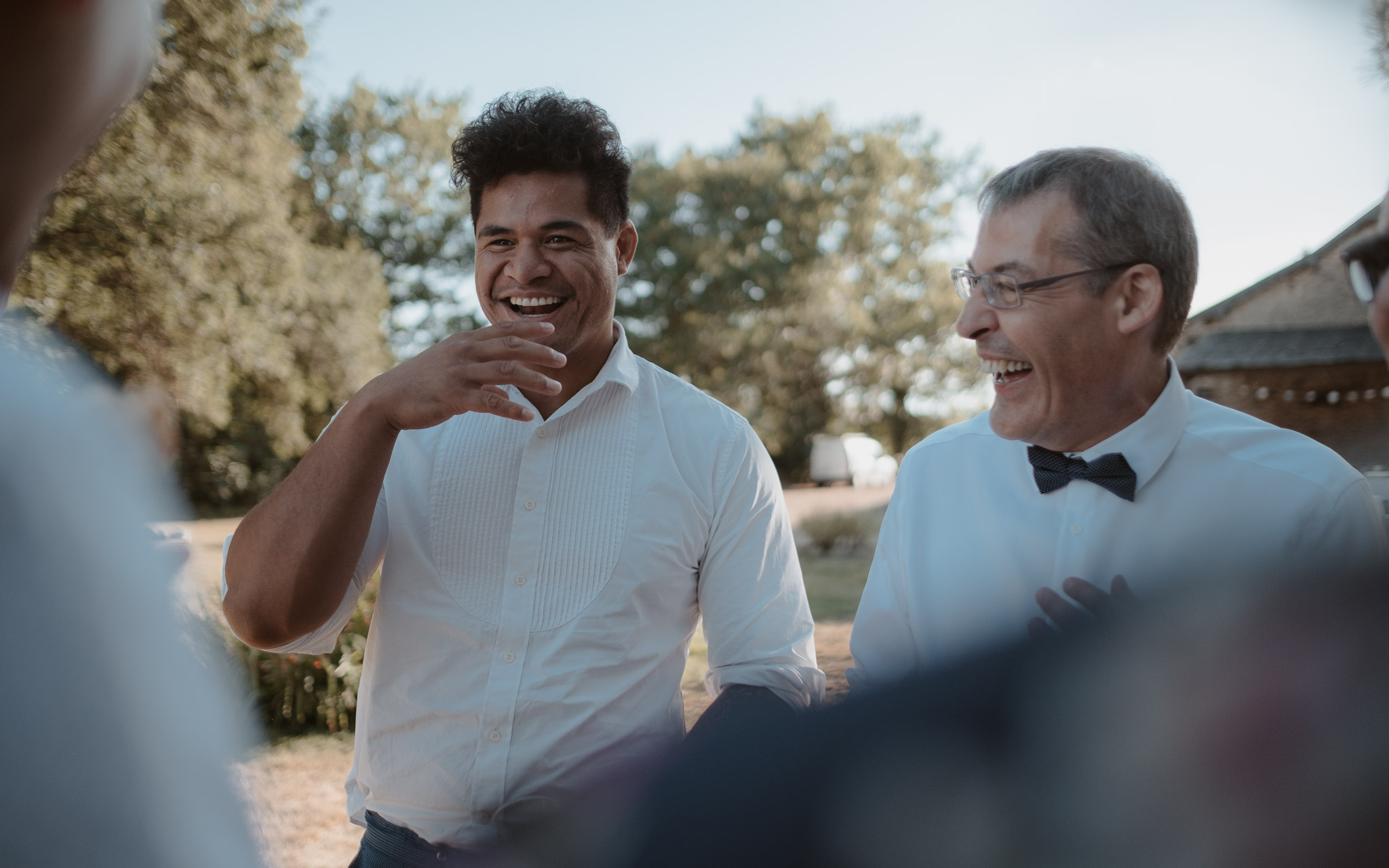 photographies d’un mariage multi-culturel à Freigné, entre Nantes, Angers et Ancenis.