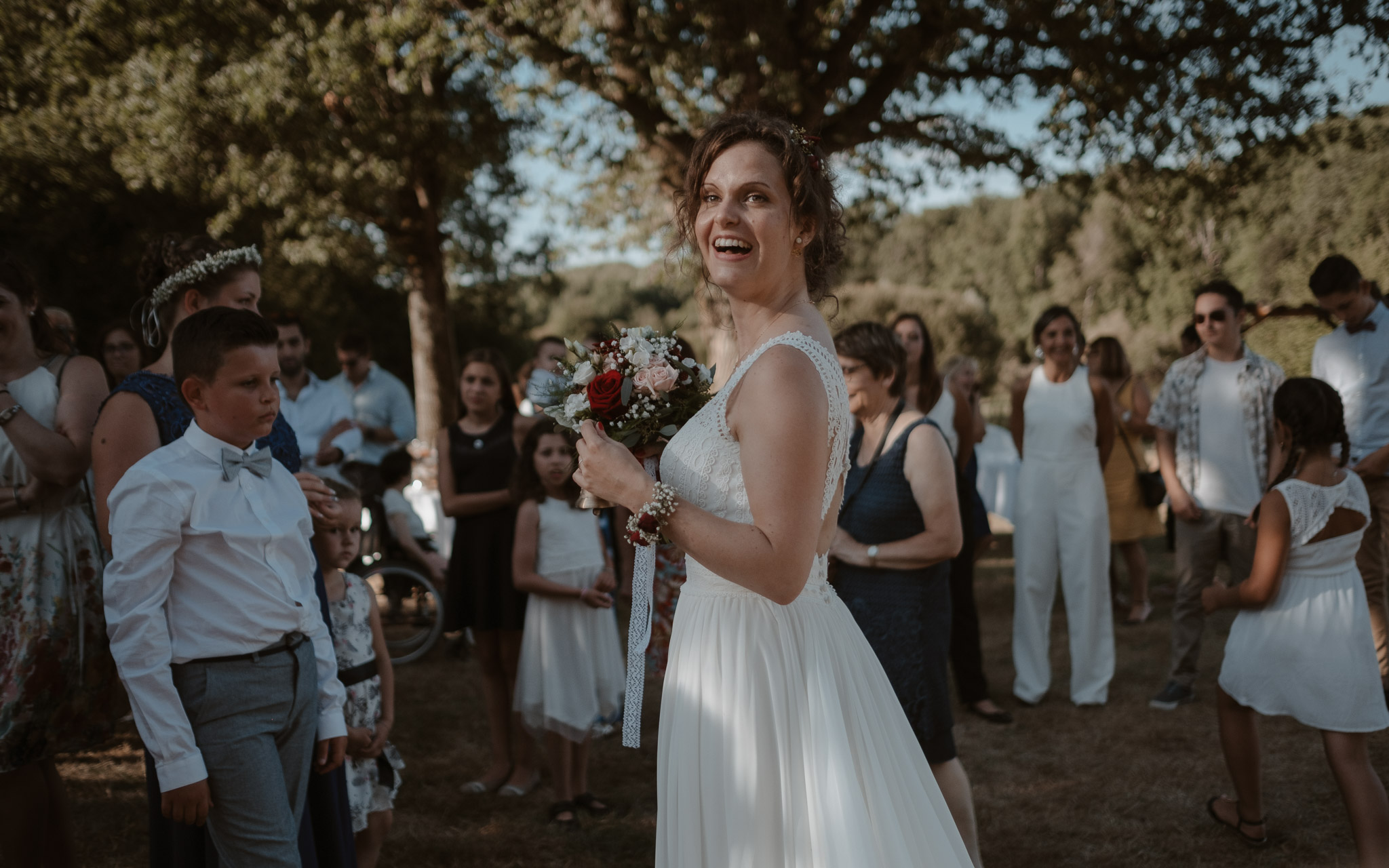 photographies d’un mariage multi-culturel à Freigné, entre Nantes, Angers et Ancenis.