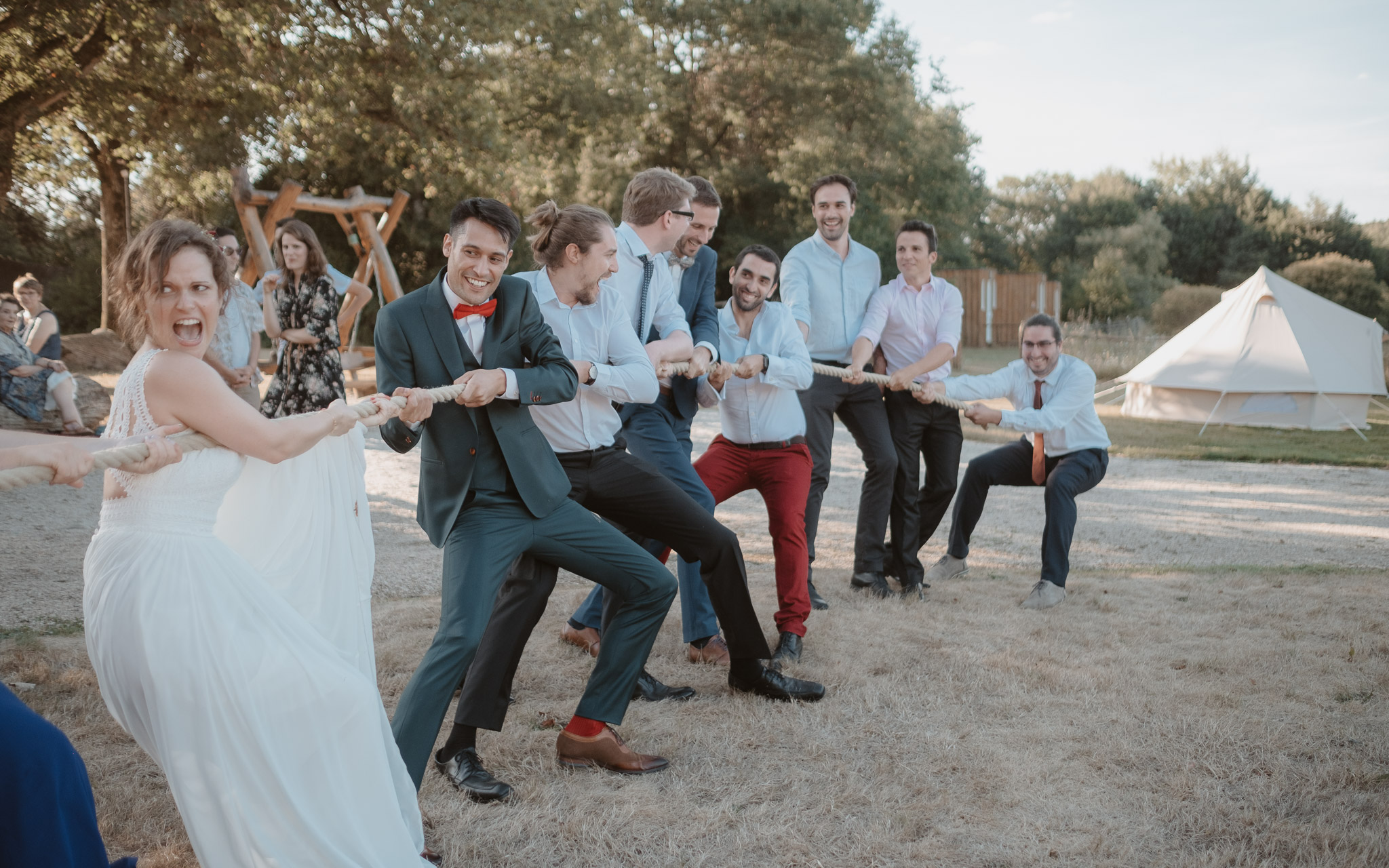 photographies d’un mariage multi-culturel à Freigné, entre Nantes, Angers et Ancenis.