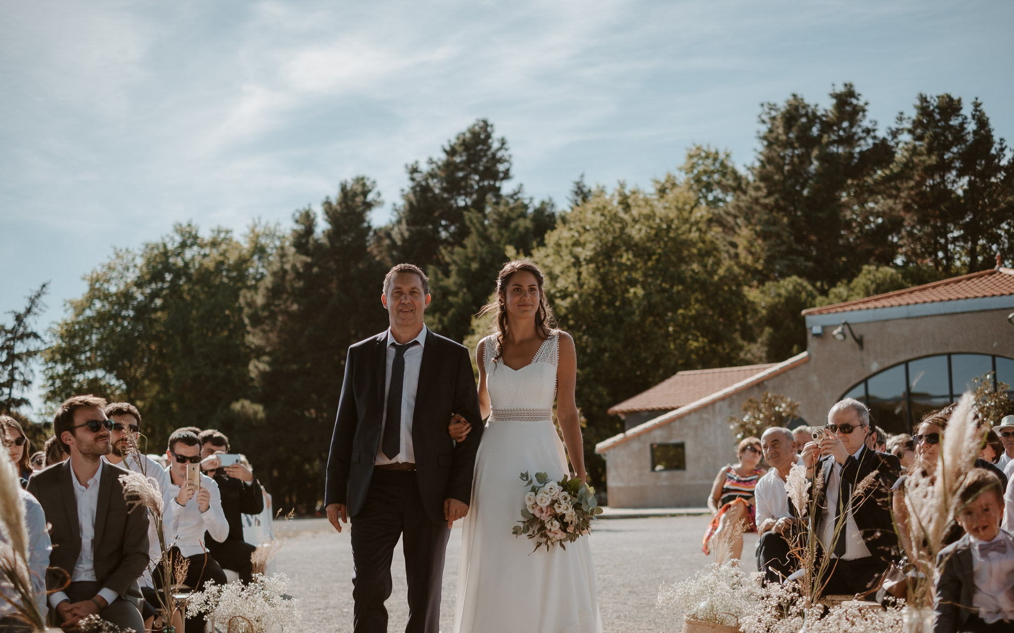 photographies d’un mariage boho-chic dans le vignoble à nantes