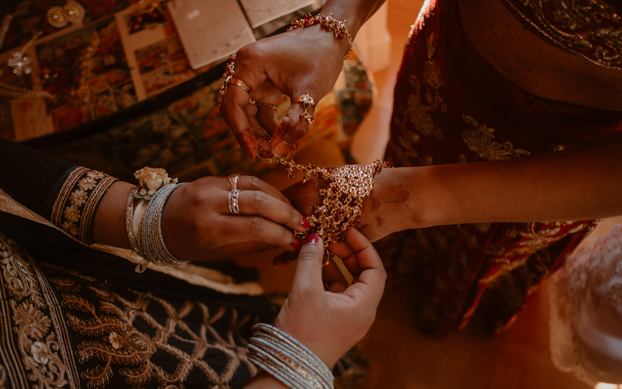 mariage-hindou-chateau-de-bezyl-sixt-sur-aff-reportage-photo-Geoffrey-Arnoldy