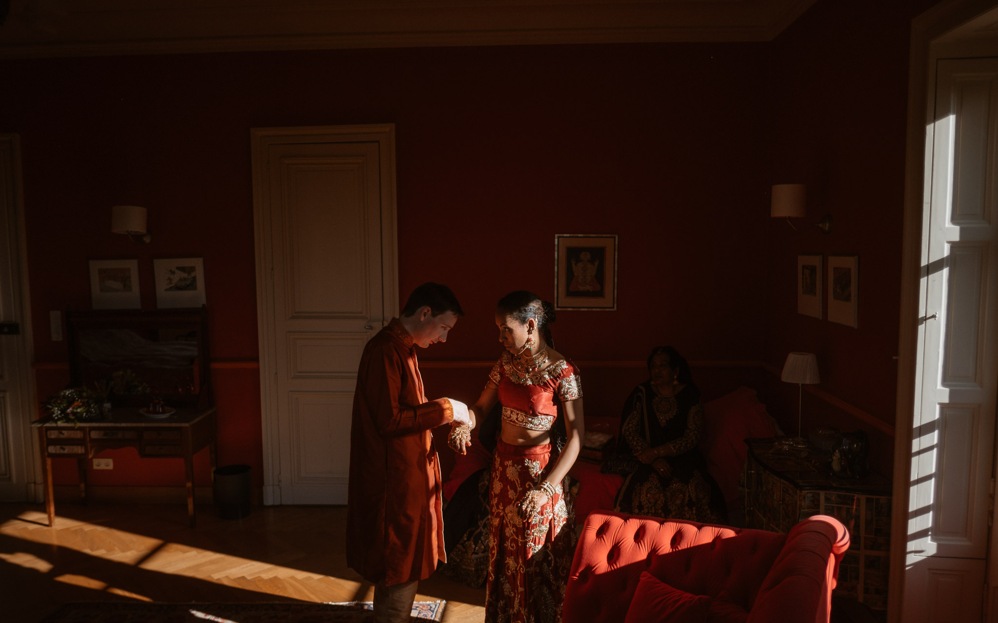 mariage-hindou-chateau-de-bezyl-sixt-sur-aff-reportage-photo-Geoffrey-Arnoldy