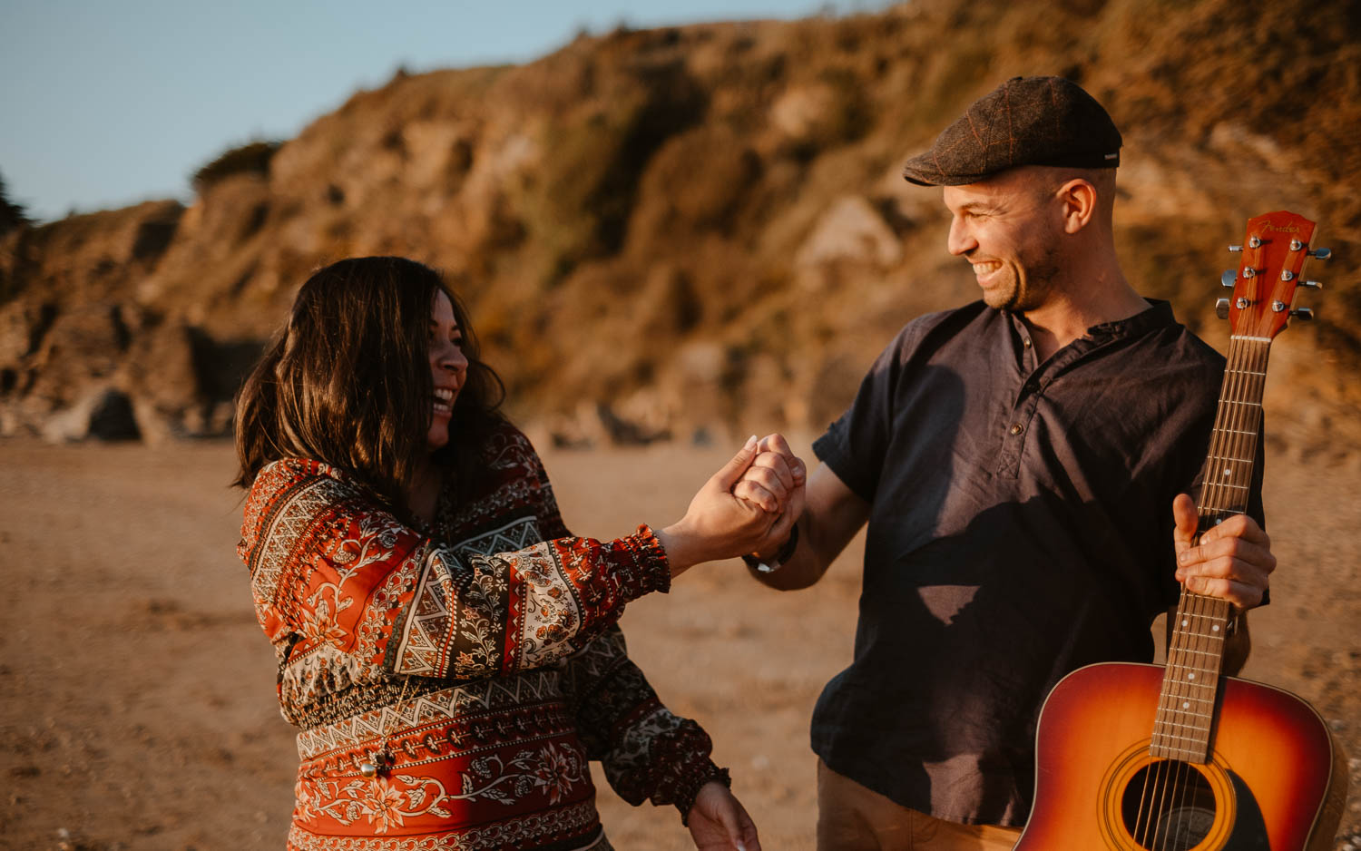 Séance photo grossesse lifestyle couple futurs parents à Nantes Vendée