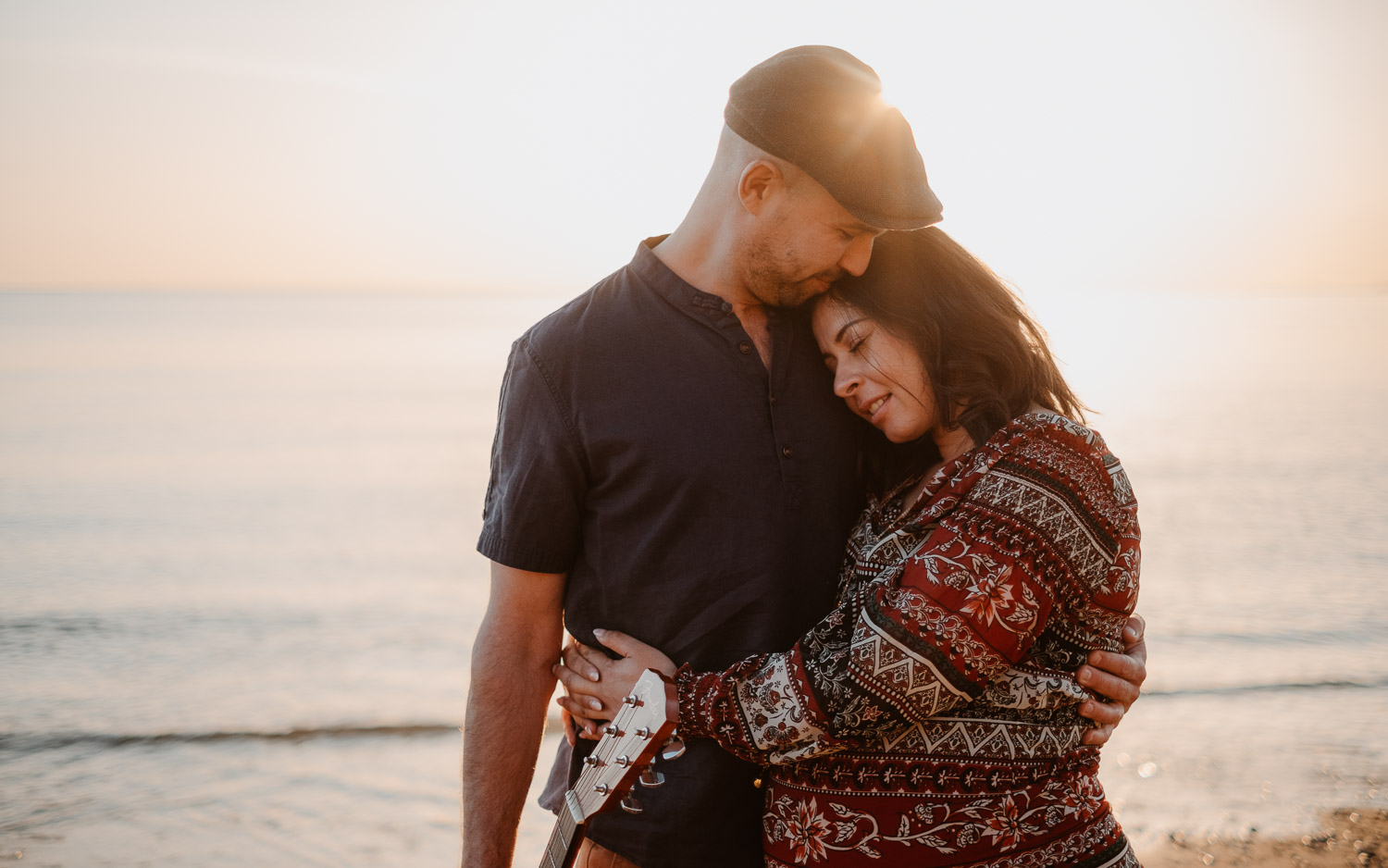 Séance photo grossesse lifestyle couple futurs parents à Nantes Vendée