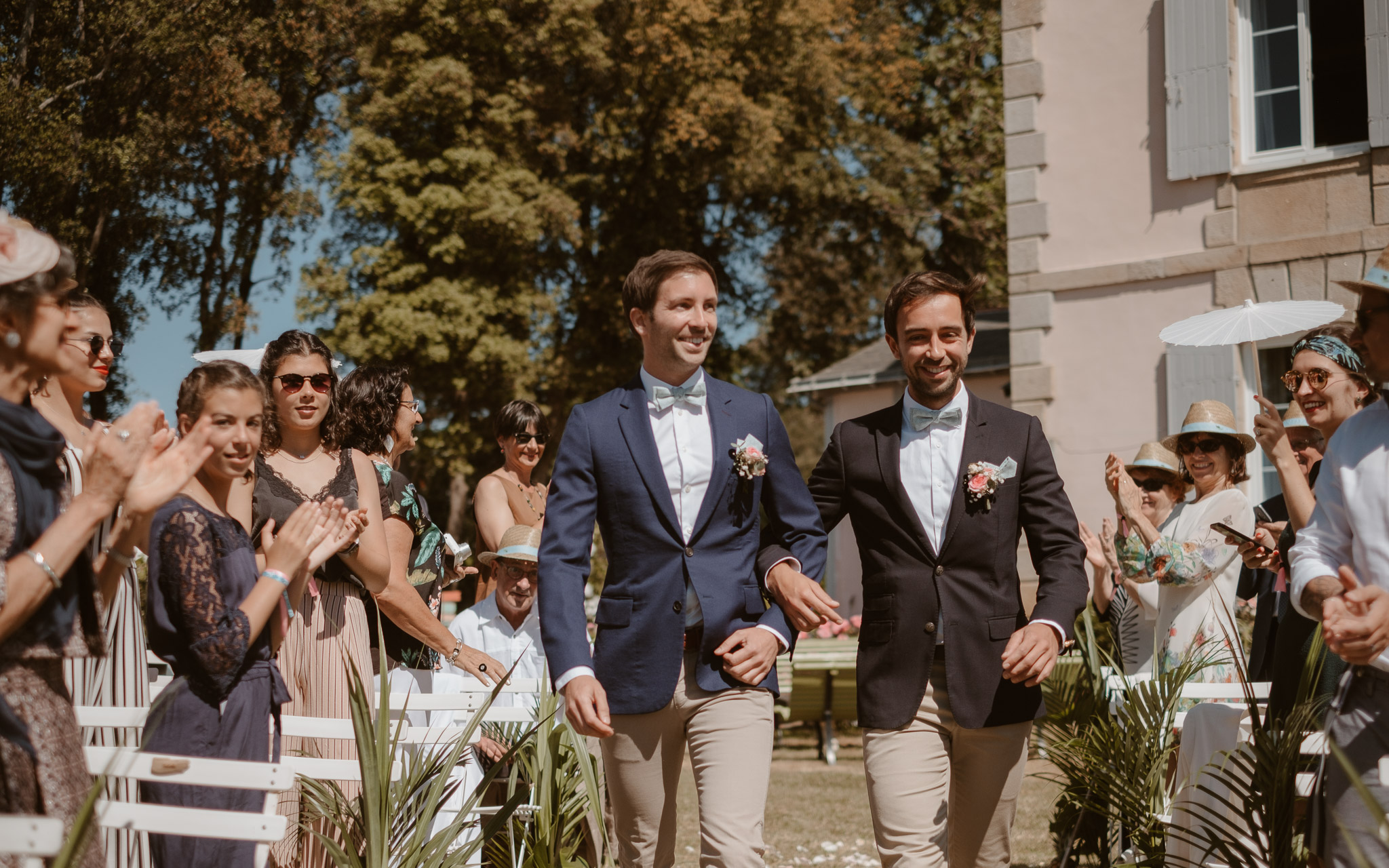 photographies d’un mariage tropical au Château de Saint-Marc à Saint Nazaire