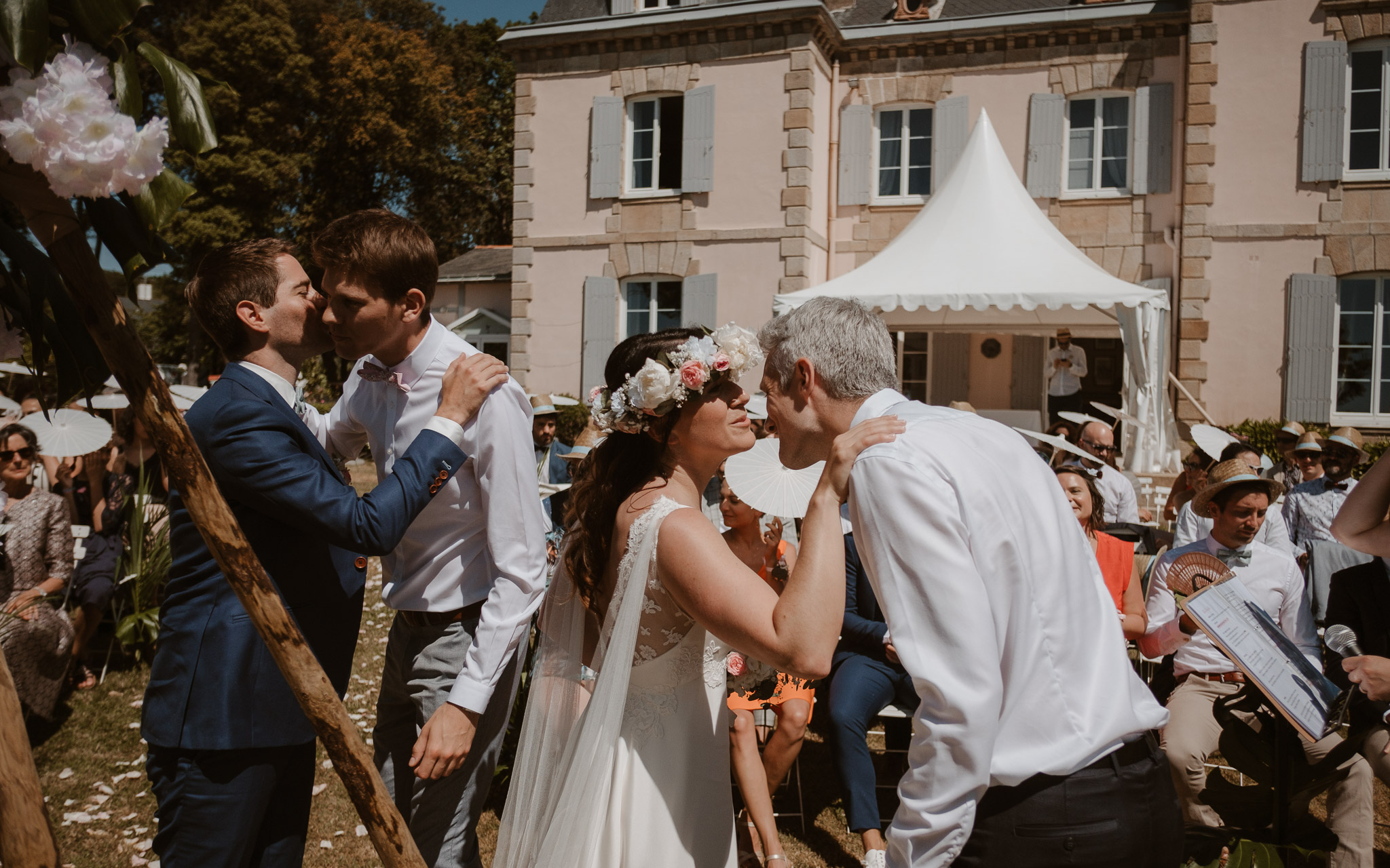 photographies d’un mariage tropical au Château de Saint-Marc à Saint Nazaire