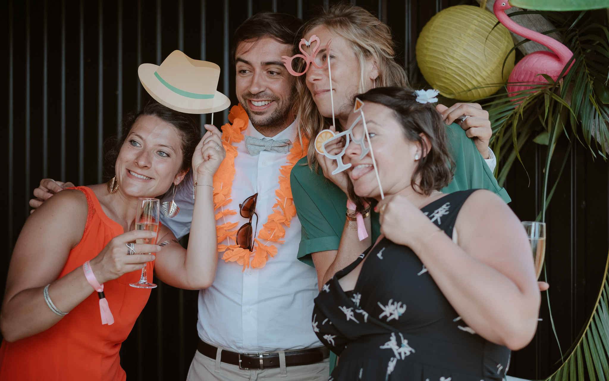 photographies d’un mariage tropical au Château de Saint-Marc à Saint Nazaire