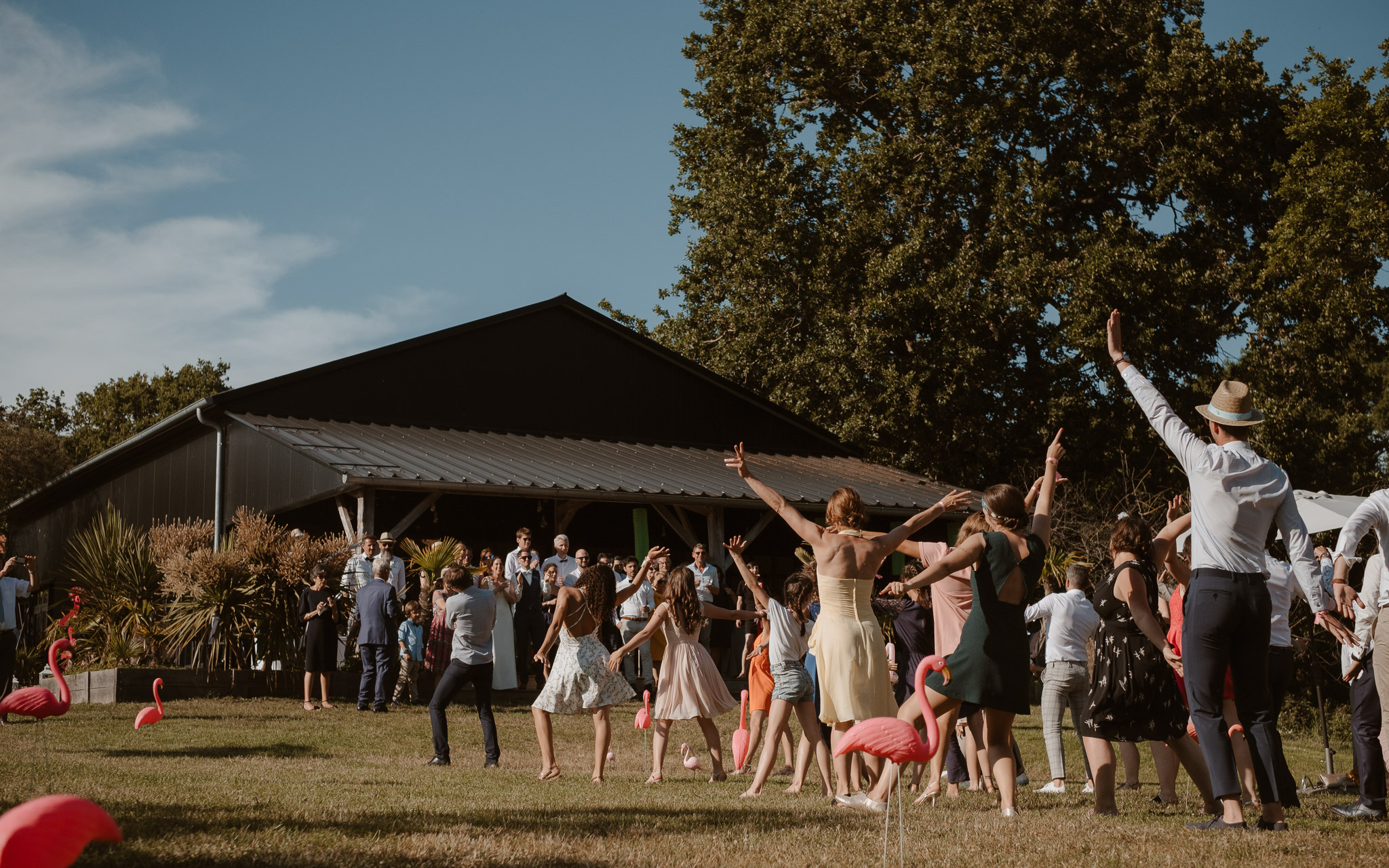 photographies d’un mariage tropical au Château de Saint-Marc à Saint Nazaire