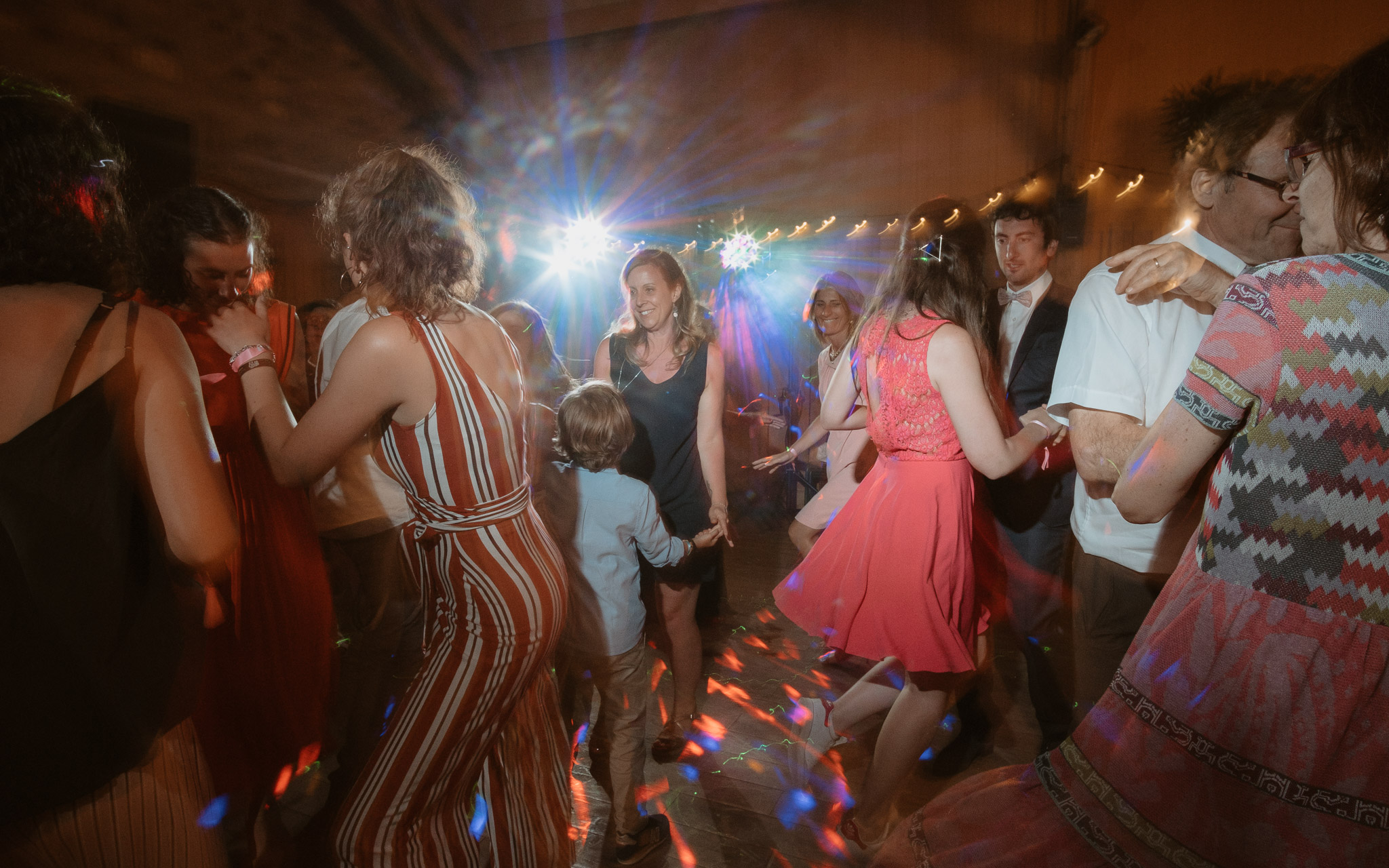 photographies d’un mariage tropical au Château de Saint-Marc à Saint Nazaire