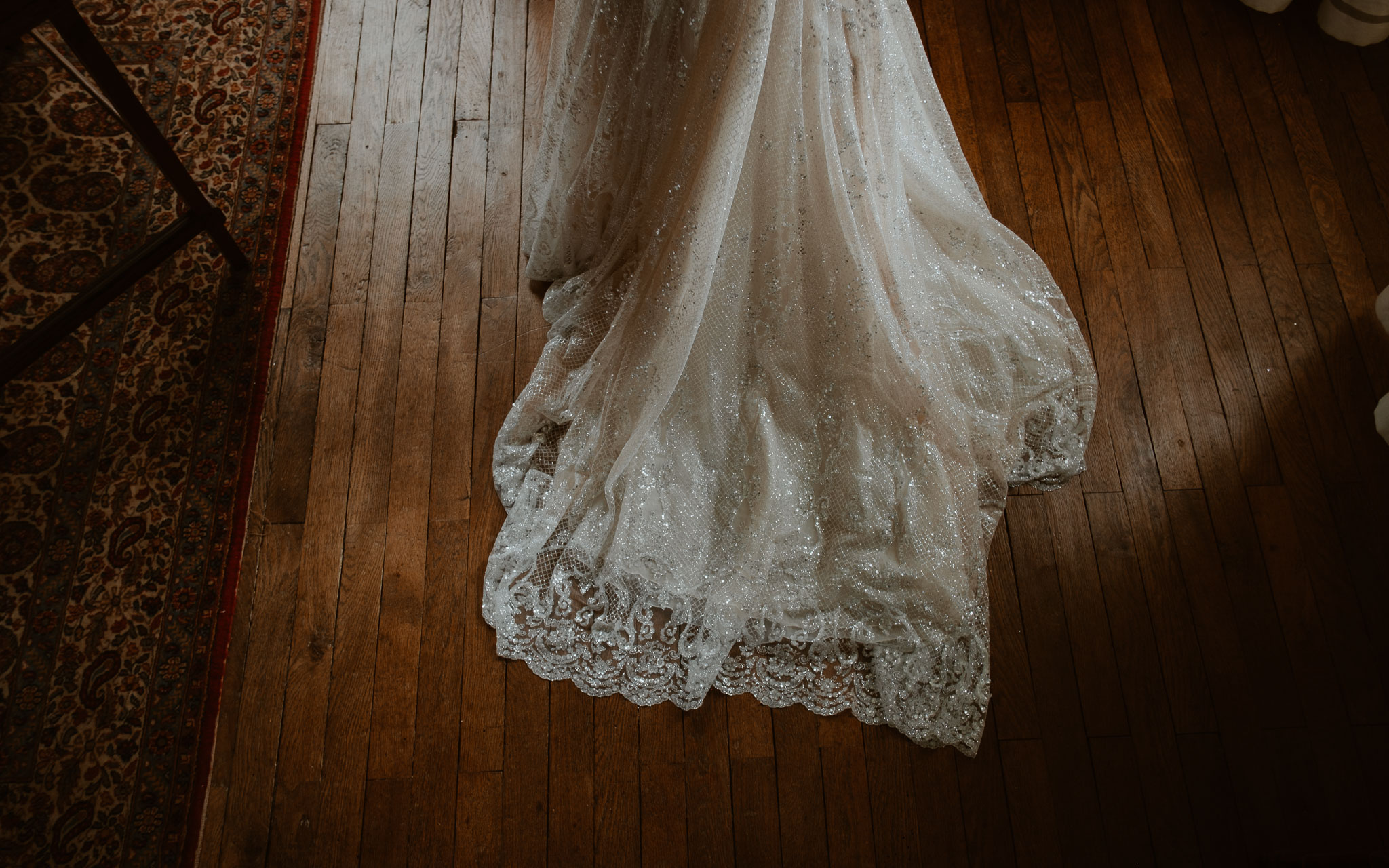 photographies d’un mariage bohème chic au Château de la Rousselière à Frossay