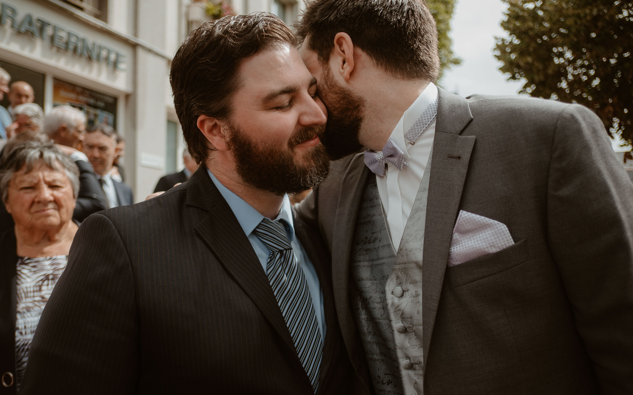 photographies d’un mariage bohème chic au Château de la Rousselière à Frossay