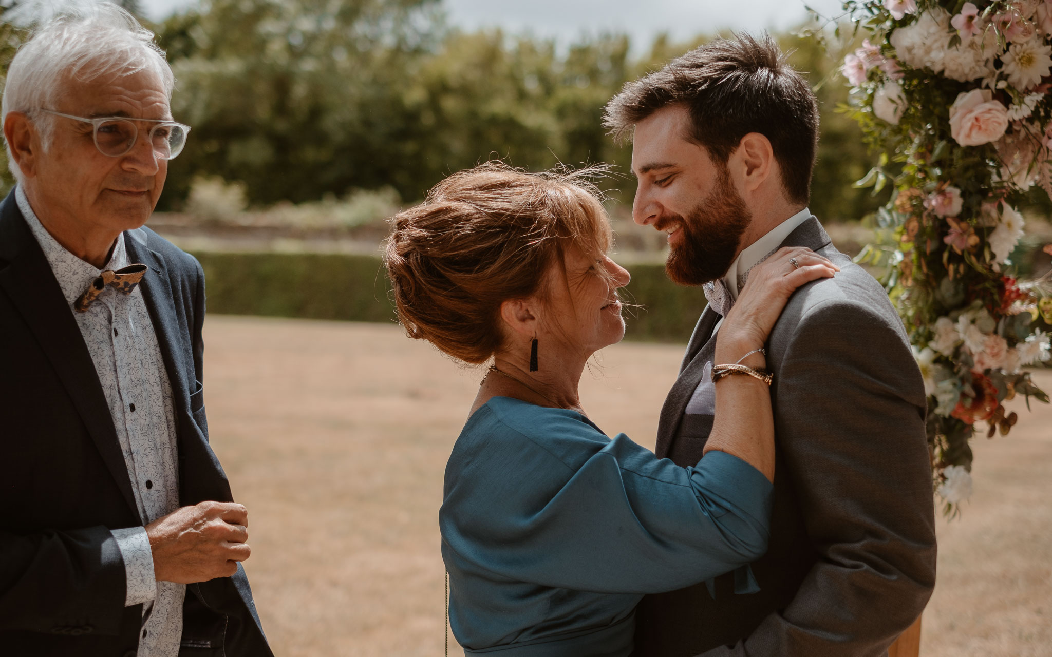 photographies d’un mariage bohème chic au Château de la Rousselière à Frossay