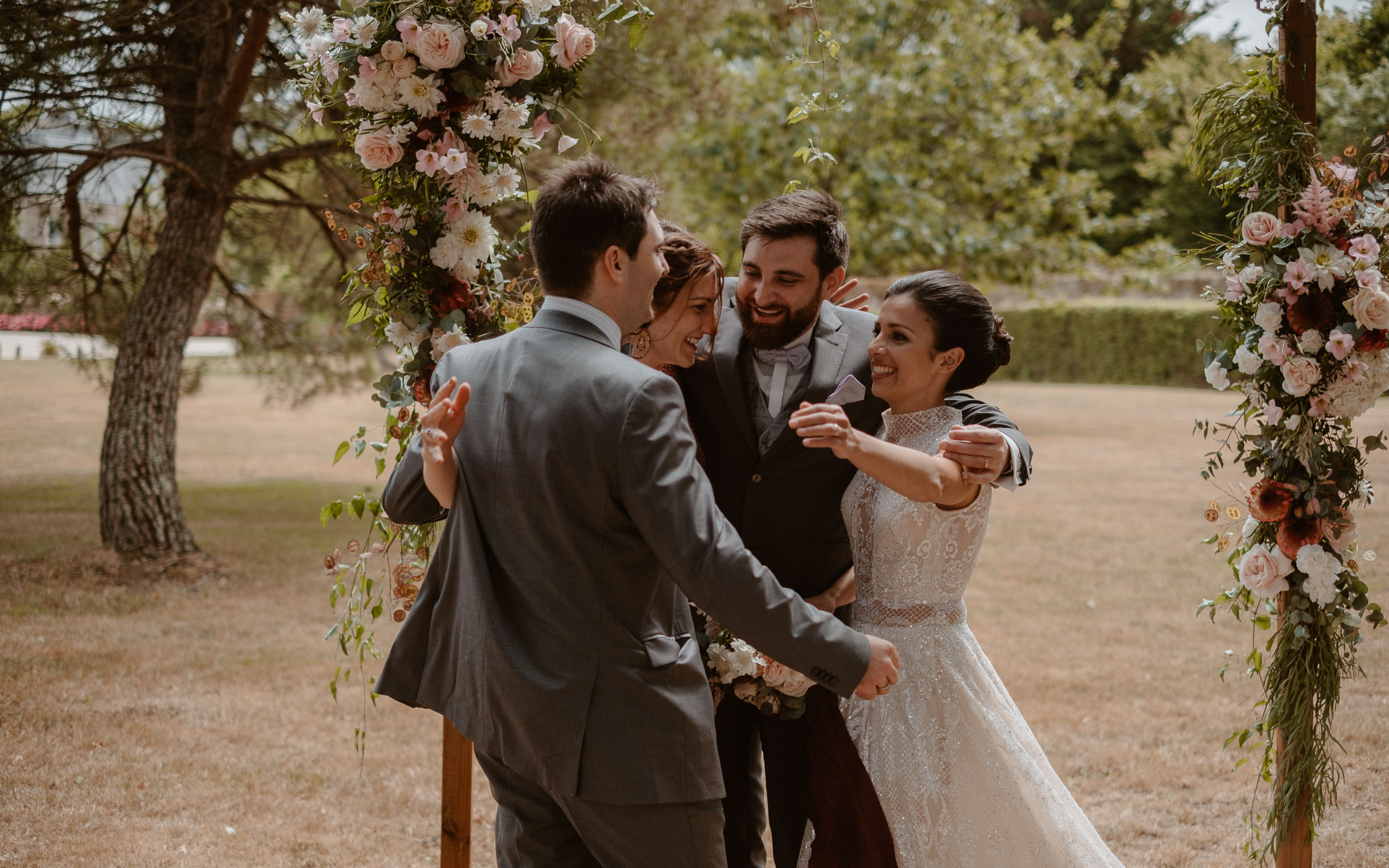 photographies d’un mariage bohème chic au Château de la Rousselière à Frossay