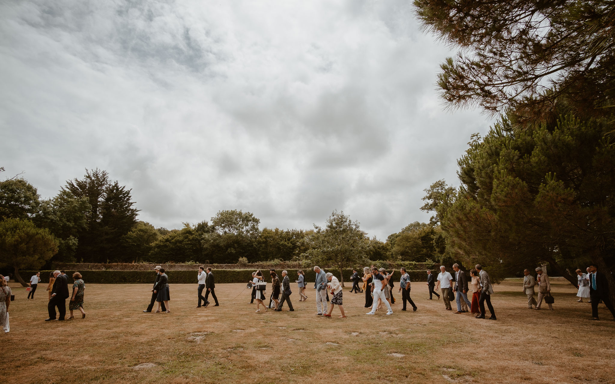 photographies d’un mariage bohème chic au Château de la Rousselière à Frossay