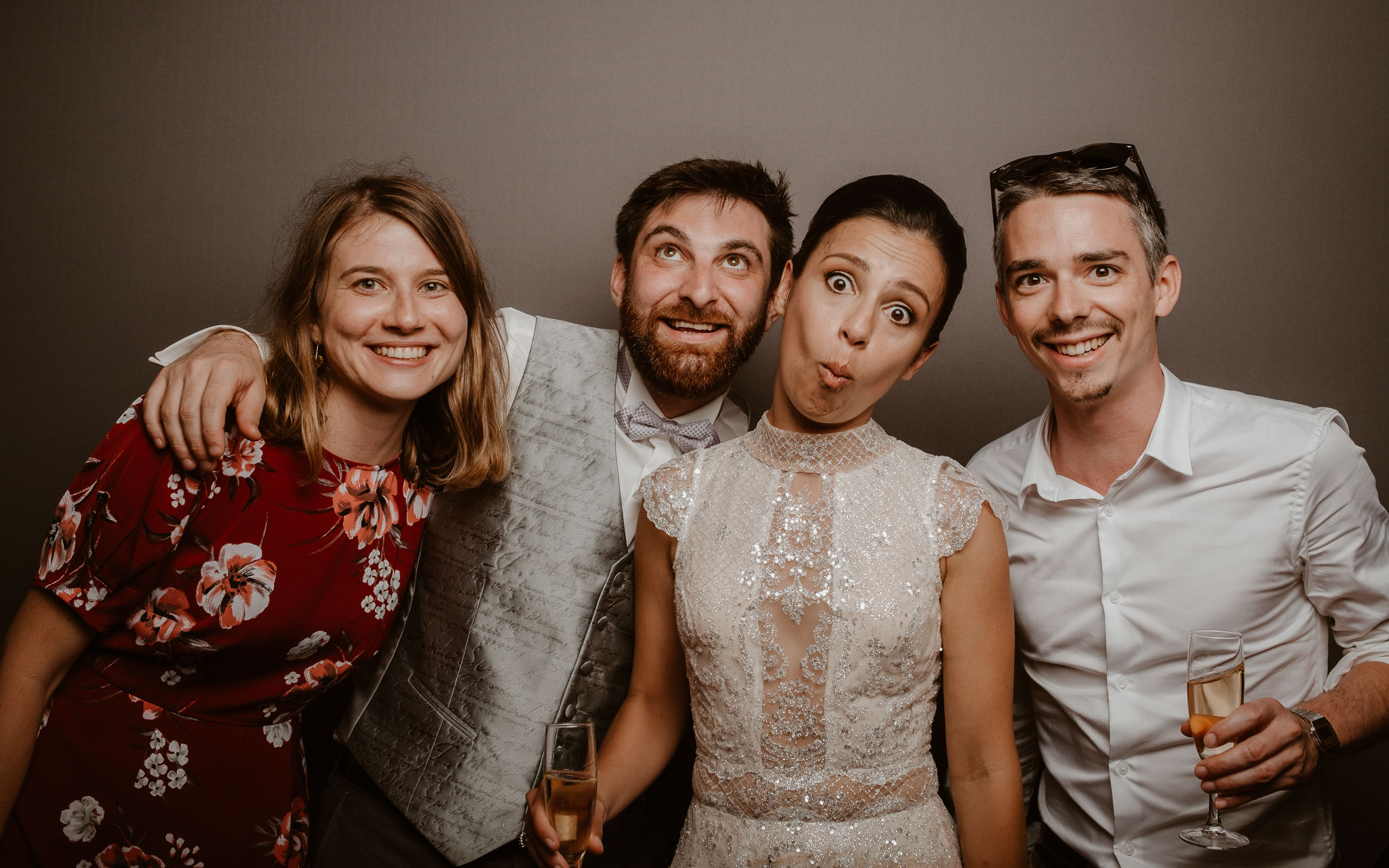 photographies d’un mariage bohème chic au Château de la Rousselière à Frossay