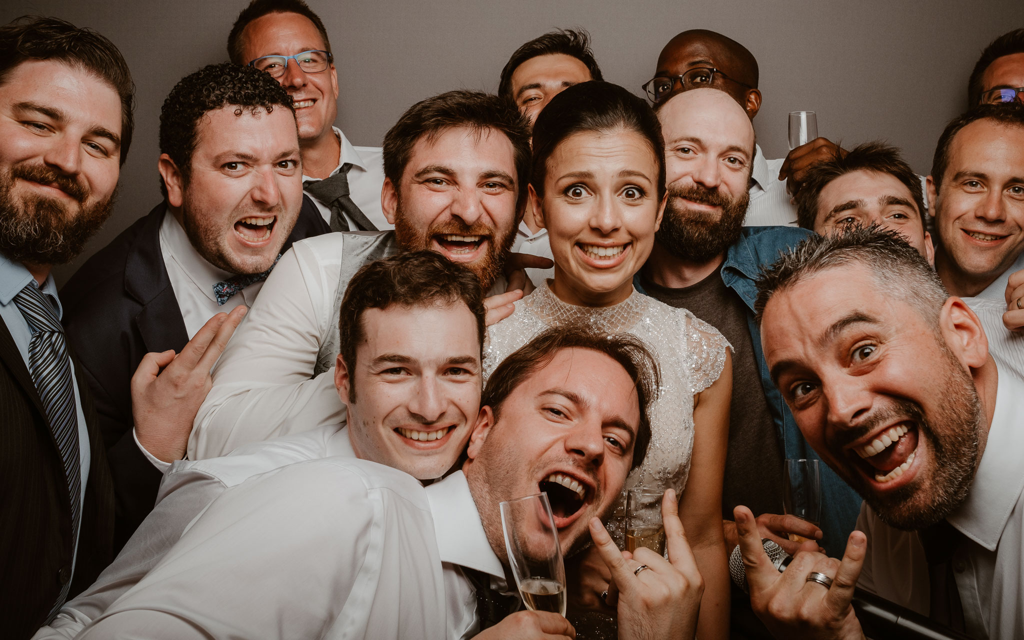 photographies d’un mariage bohème chic au Château de la Rousselière à Frossay