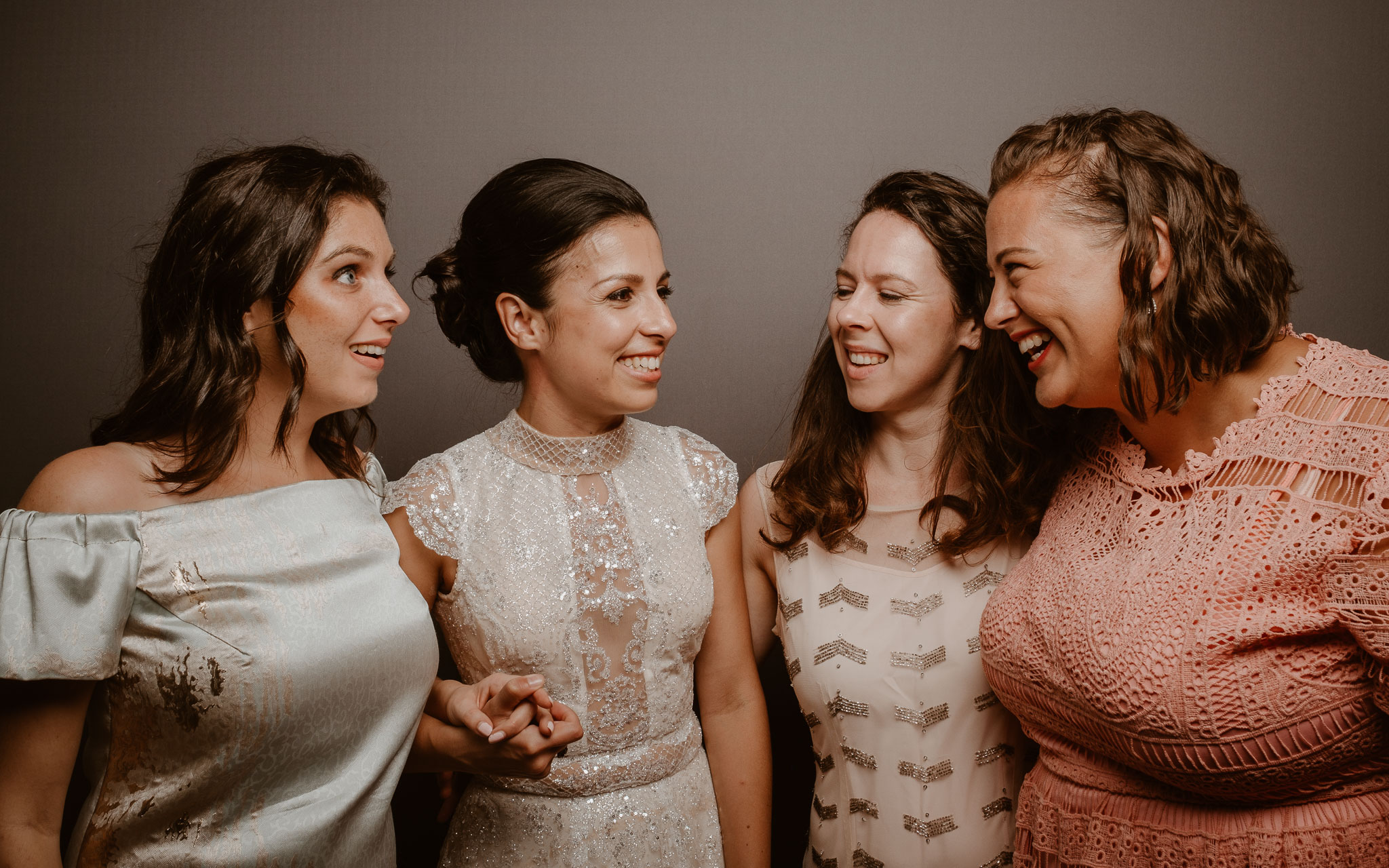 photographies d’un mariage bohème chic au Château de la Rousselière à Frossay