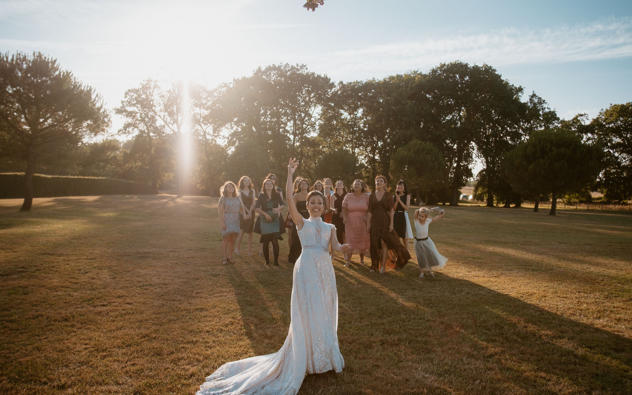 photographies d’un mariage bohème chic au Château de la Rousselière à Frossay