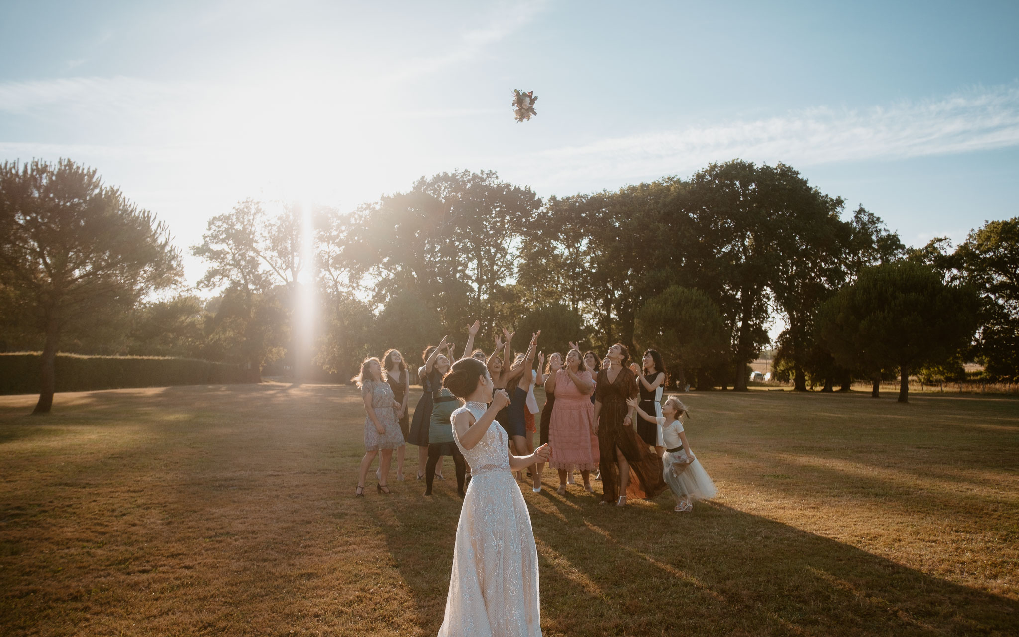 photographies d’un mariage bohème chic au Château de la Rousselière à Frossay