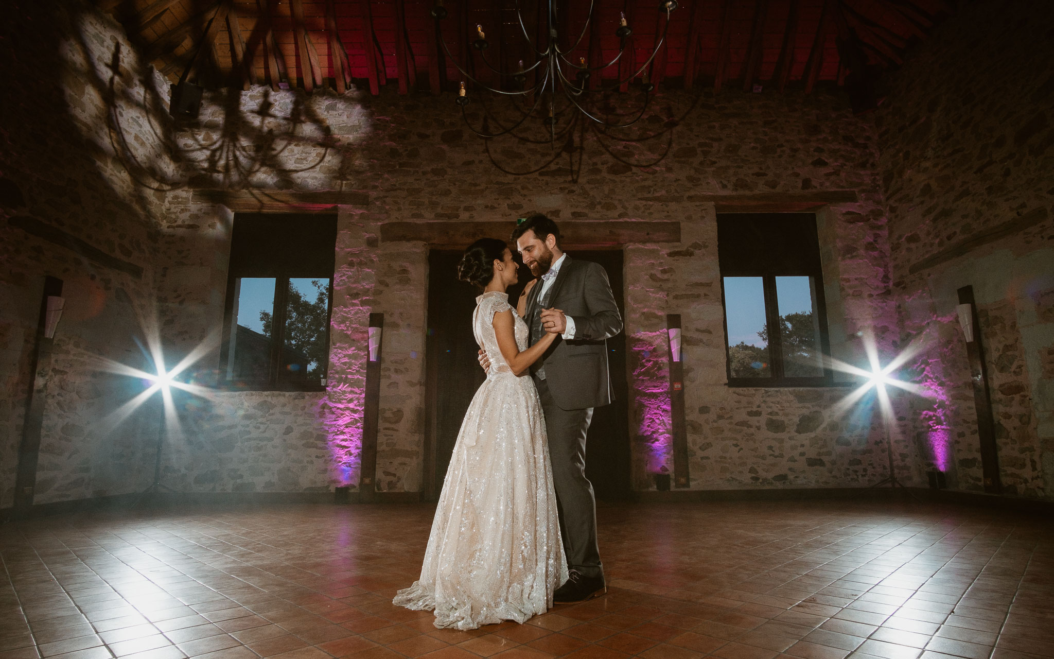 photographies d’un mariage bohème chic au Château de la Rousselière à Frossay